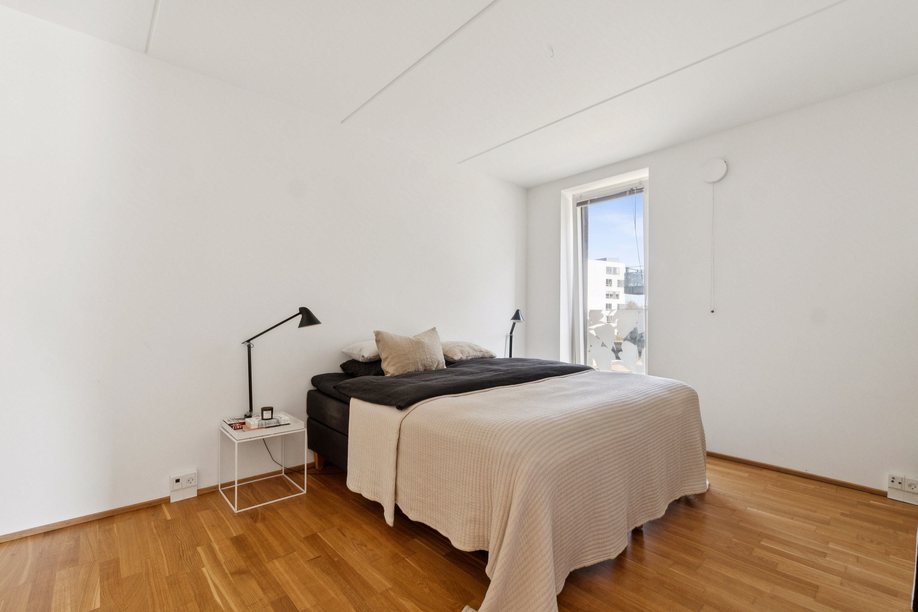 Fremhævet soveværelse billede i fuldskærmstilstand. Billede af Jens Otto Krags Gade 9, 1. 2., 2300 København S