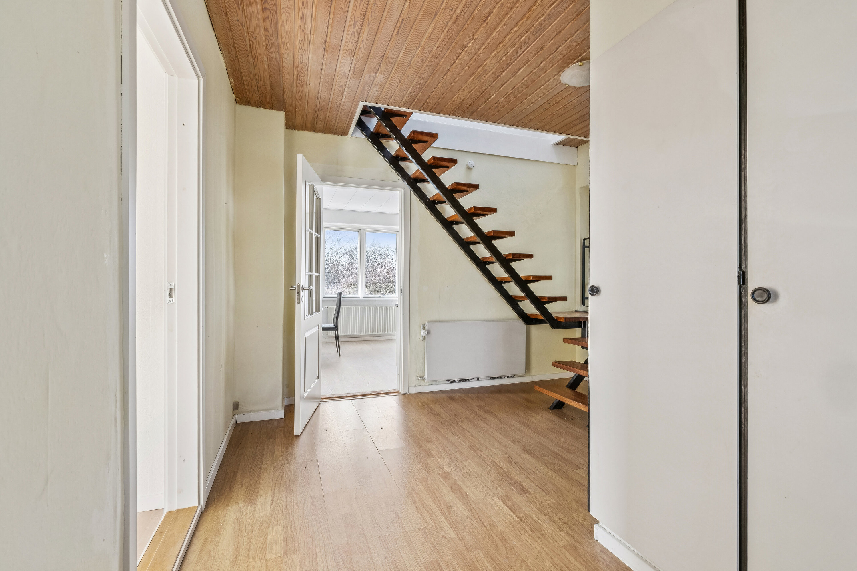 Fremhævet gang billede i fuldskærmstilstand. Billede af Nordre Landevej 43, Simmerbølle, 5900 Rudkøbing