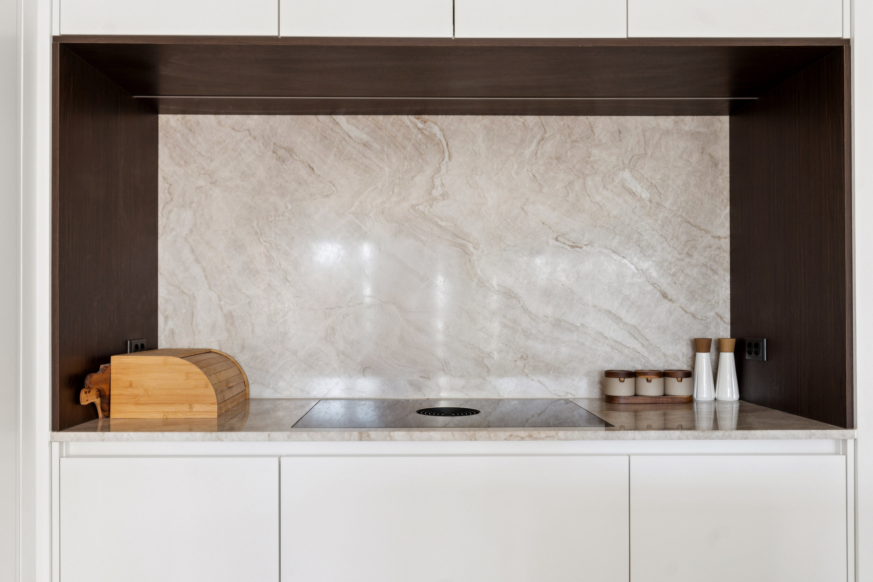 Fremhævet indendørs billede i fuldskærmstilstand. Billede af Rønne Alle 12, st.. c., 2800 Kongens Lyngby