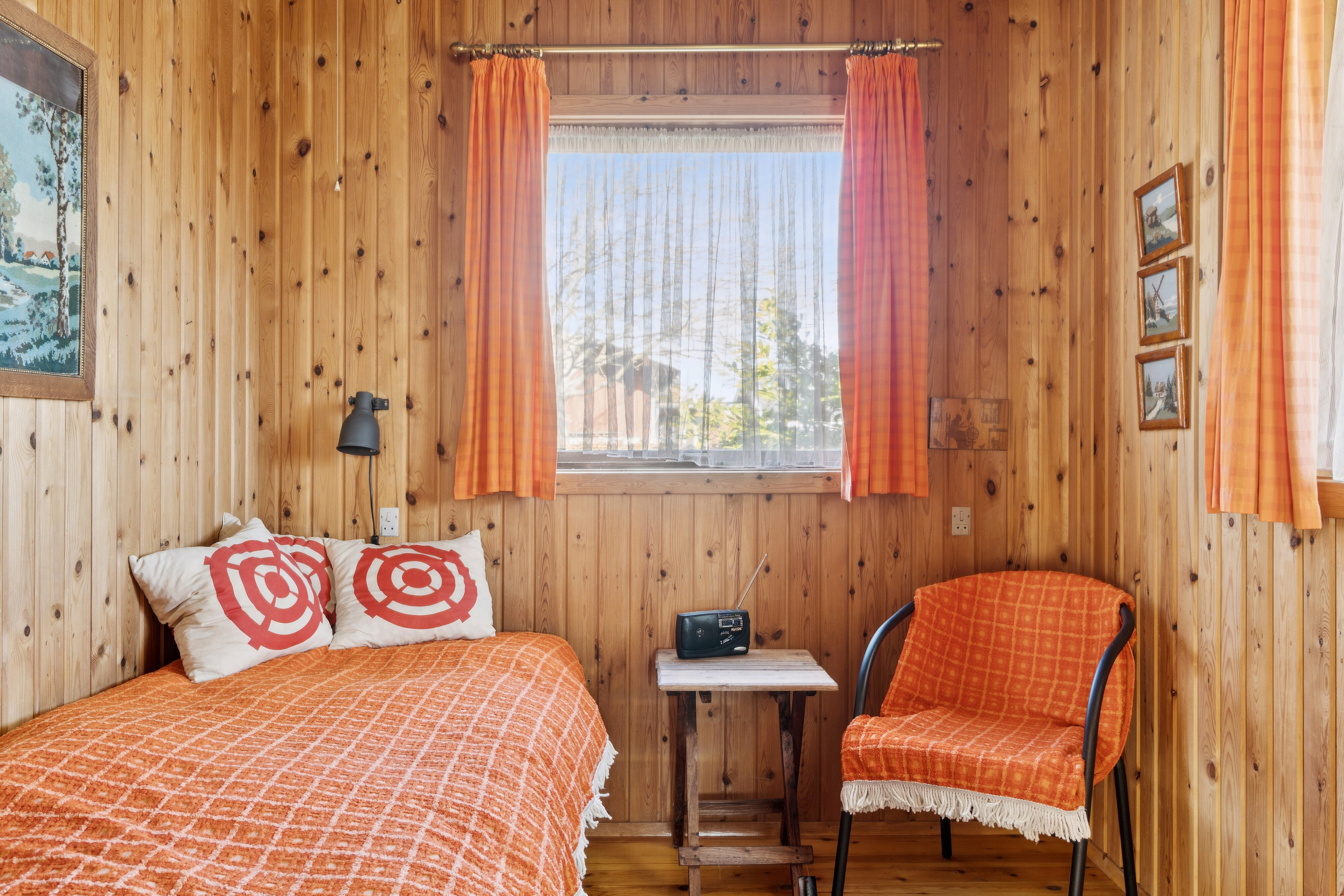 Fremhævet soveværelse billede i fuldskærmstilstand. Billede af Skovspurvevej 19, Kregme, 3300 Frederiksværk