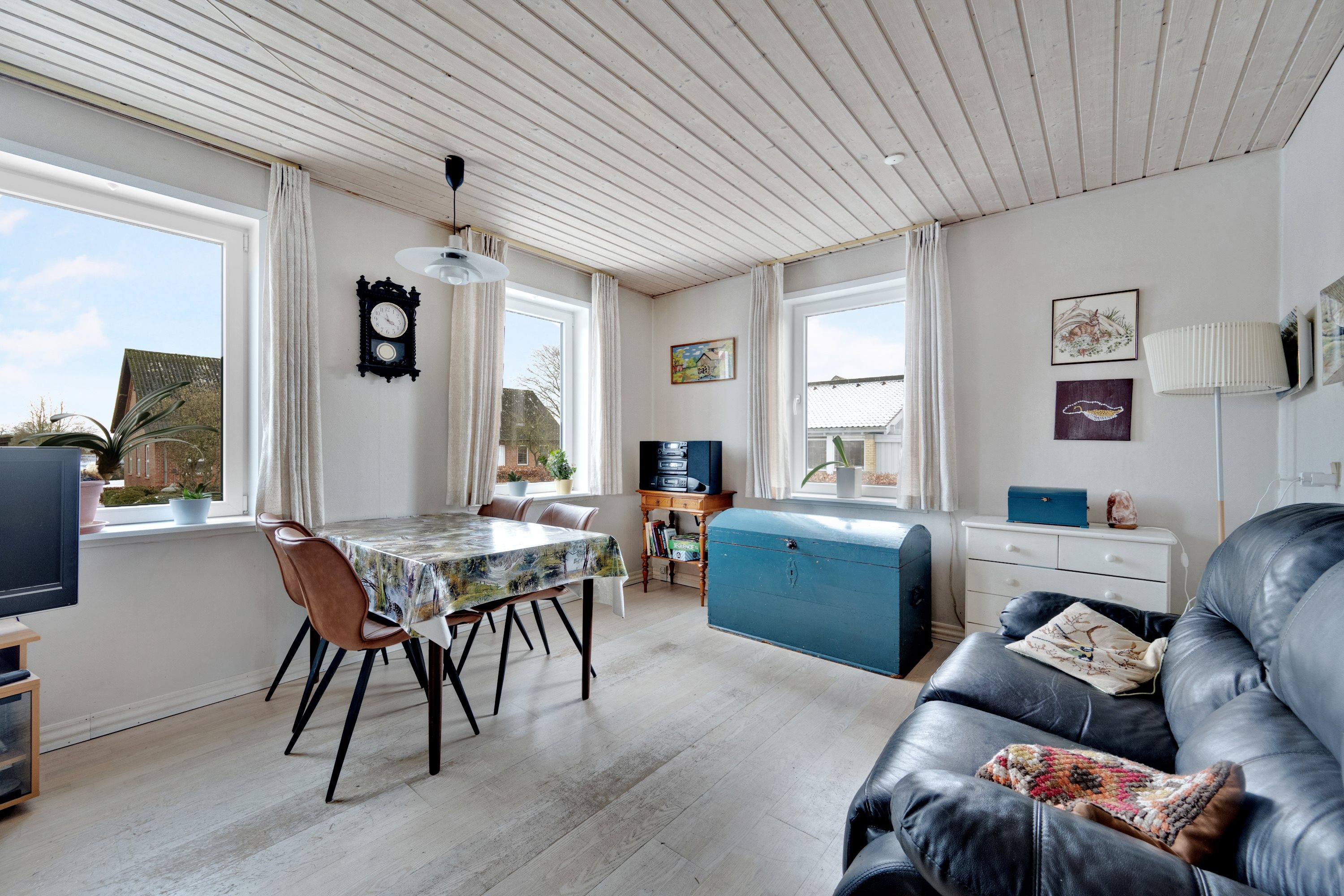 Fremhævet stue billede i fuldskærmstilstand. Billede af Nørregade 9, Rørbæk, 9500 Hobro