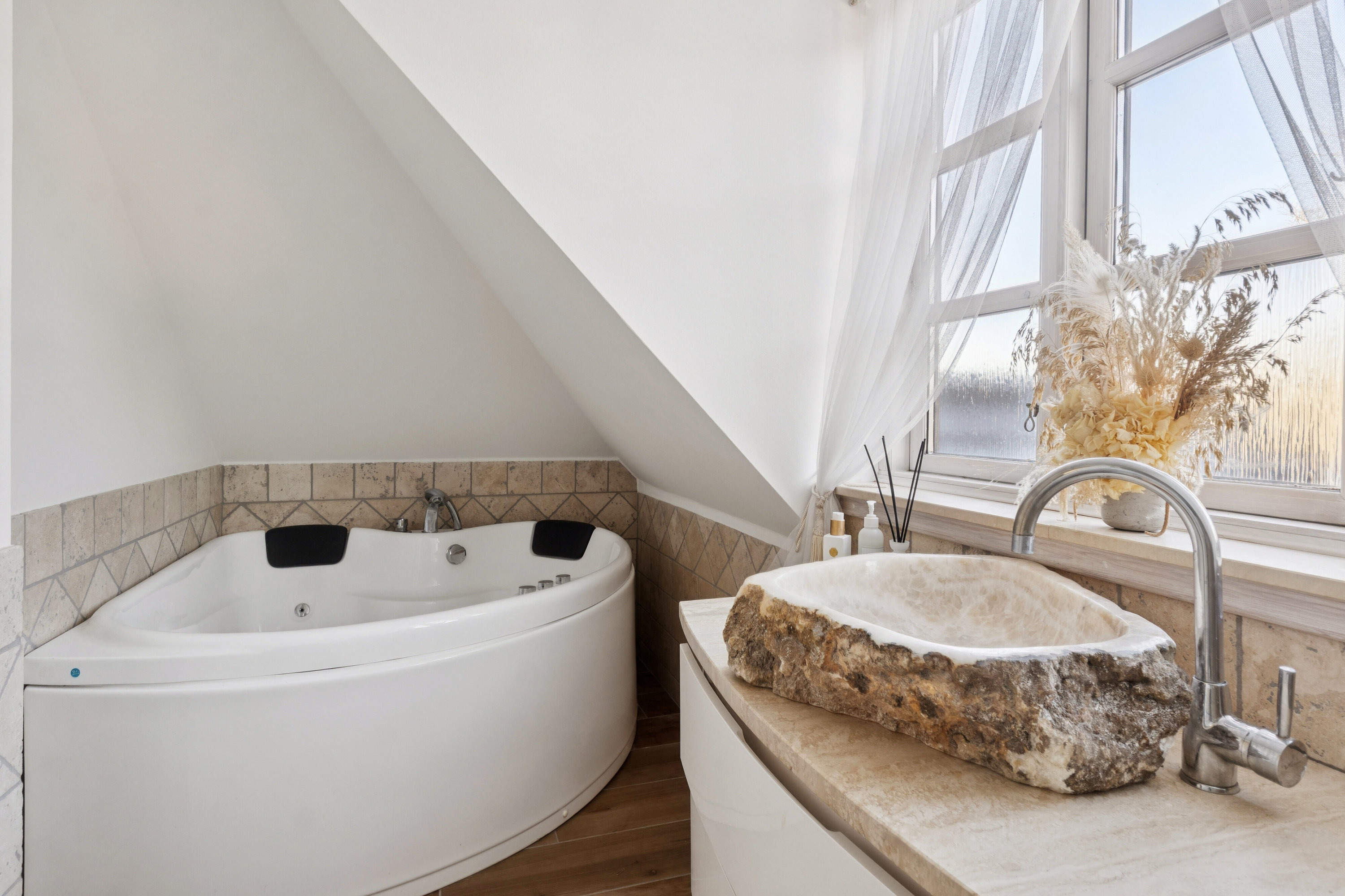 Fremhævet badeværelse billede i fuldskærmstilstand. Billede af Bårsevej 10, 2650 Hvidovre