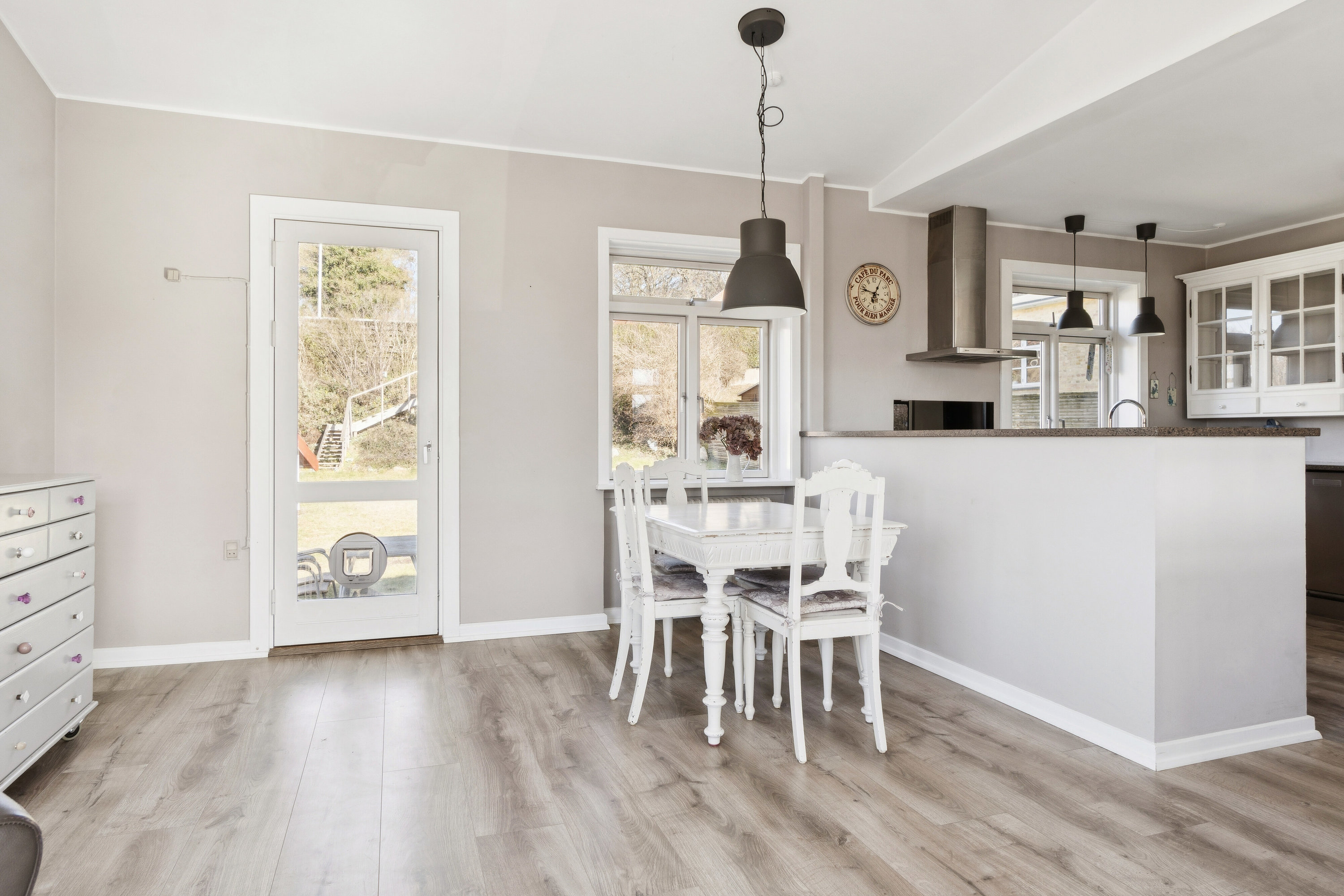 Fremhævet køkkenalrum billede i fuldskærmstilstand. Billede af Frydsvej 15, 3300 Frederiksværk