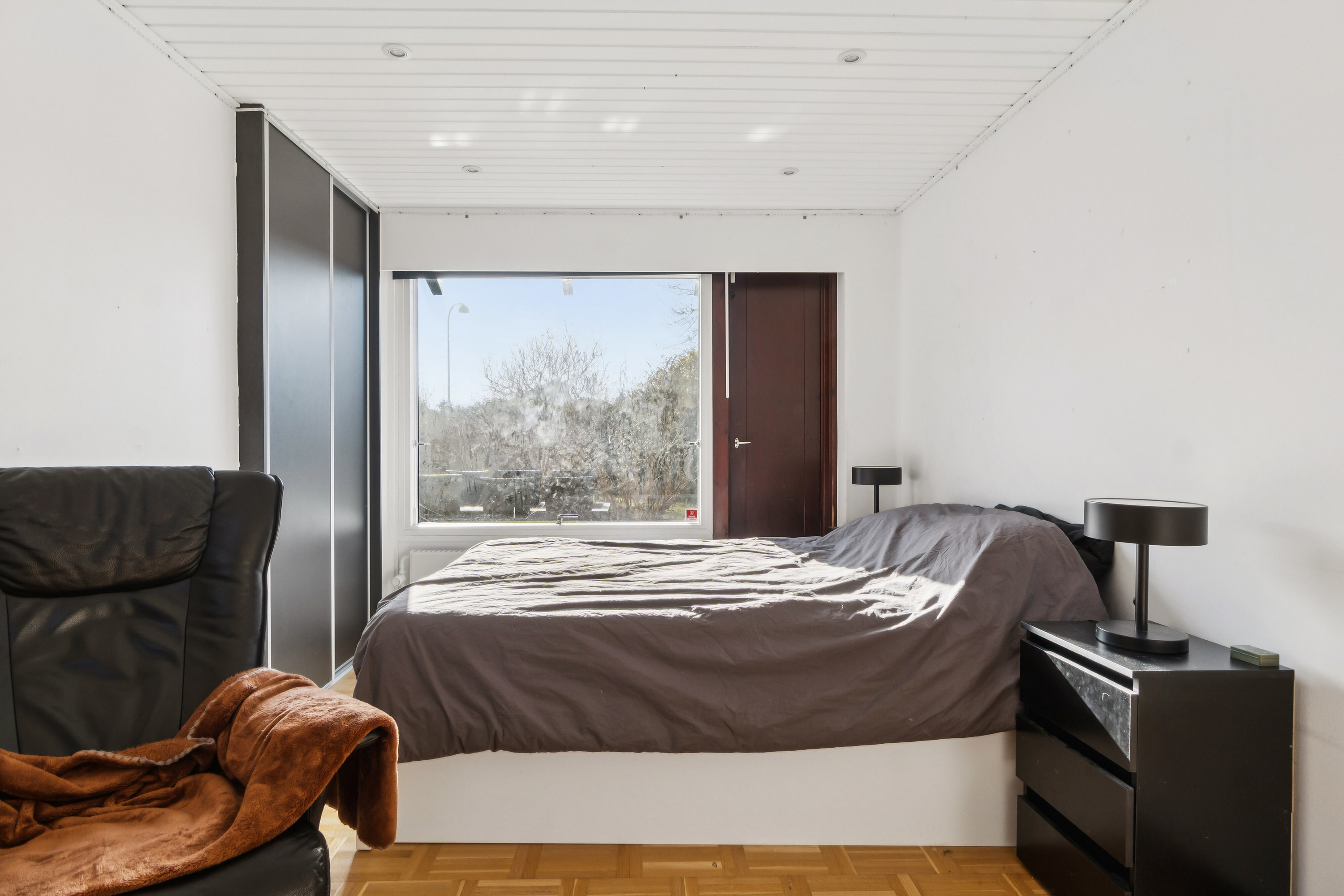 Fremhævet soveværelse billede i fuldskærmstilstand. Billede af Perlevej 24, 2650 Hvidovre