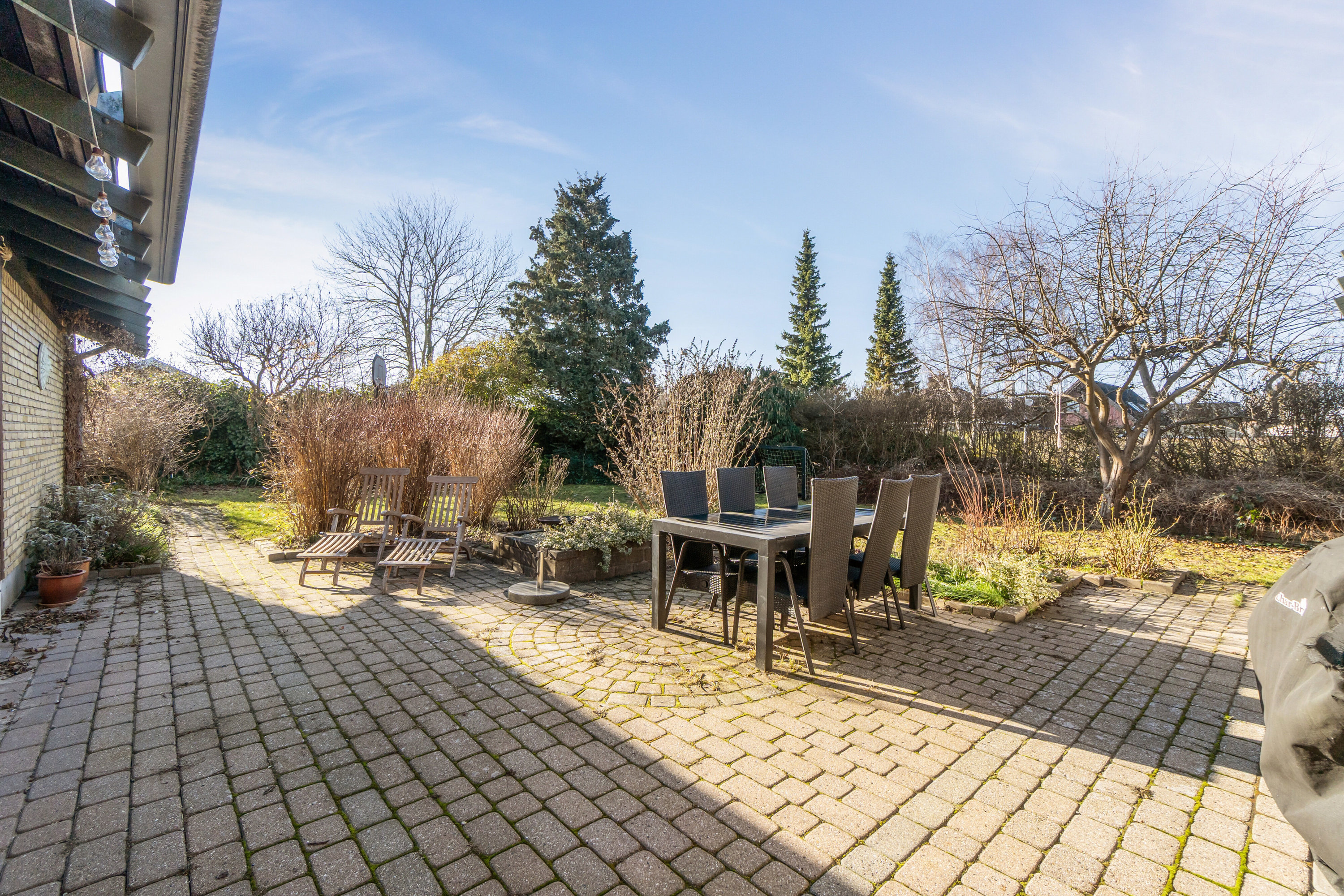 Fremhævet terrasse billede i fuldskærmstilstand. Billede af Perlevej 24, 2650 Hvidovre