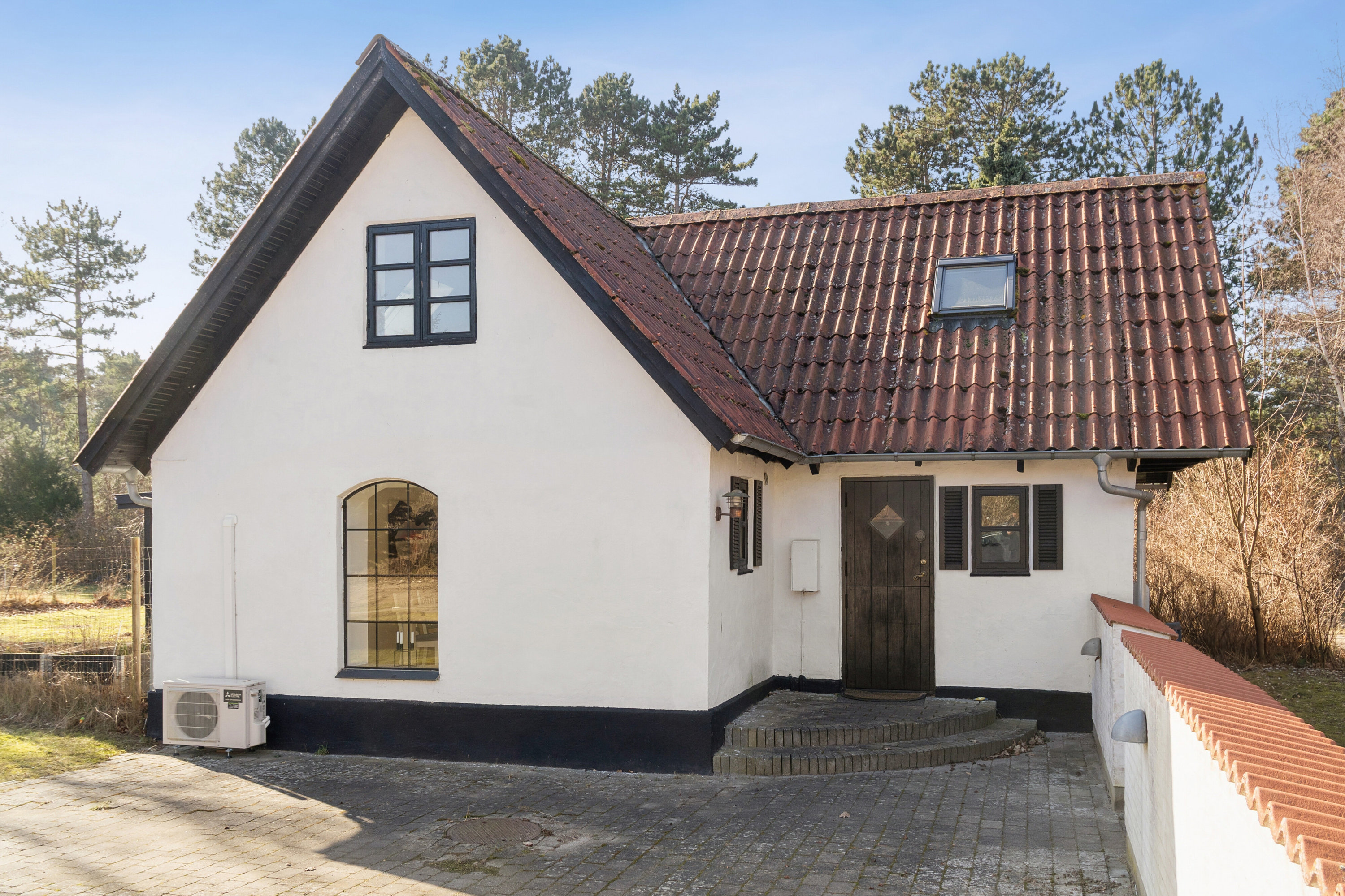 Fremhævet set fra vejen billede i fuldskærmstilstand. Billede af Vinkelkrogen 3, 4540 Fårevejle