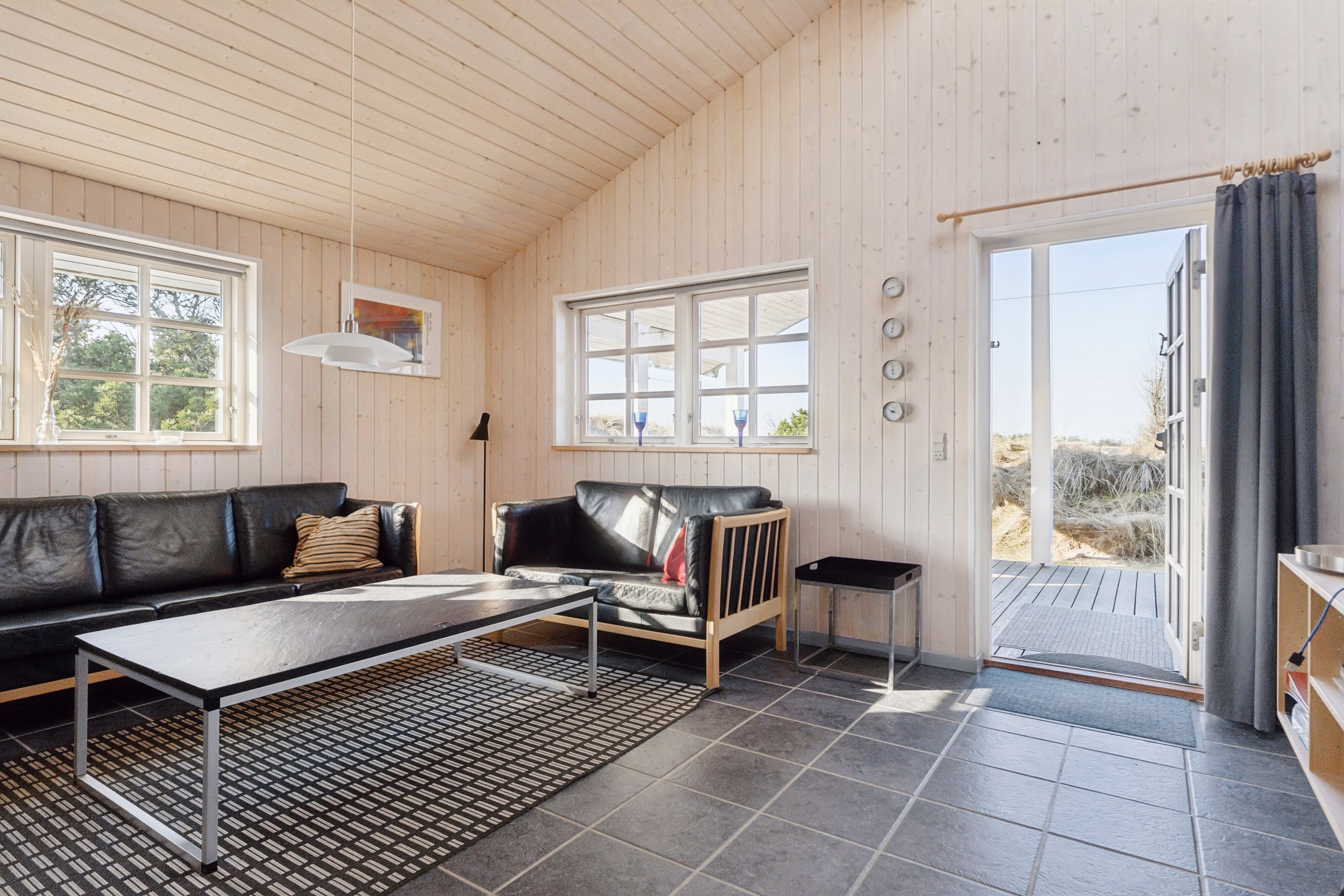 Fremhævet stue billede i fuldskærmstilstand. Billede af Fasanvej 5, Tversted, 9881 Bindslev