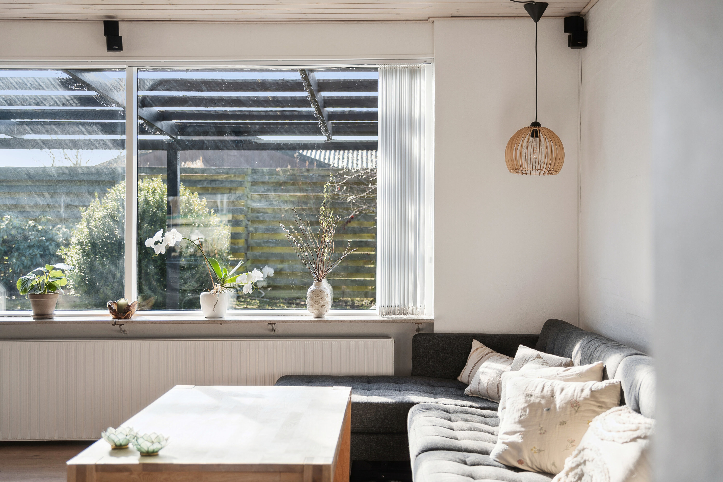 Fremhævet stue billede i fuldskærmstilstand. Billede af Pernillesvej 3, 9800 Hjørring