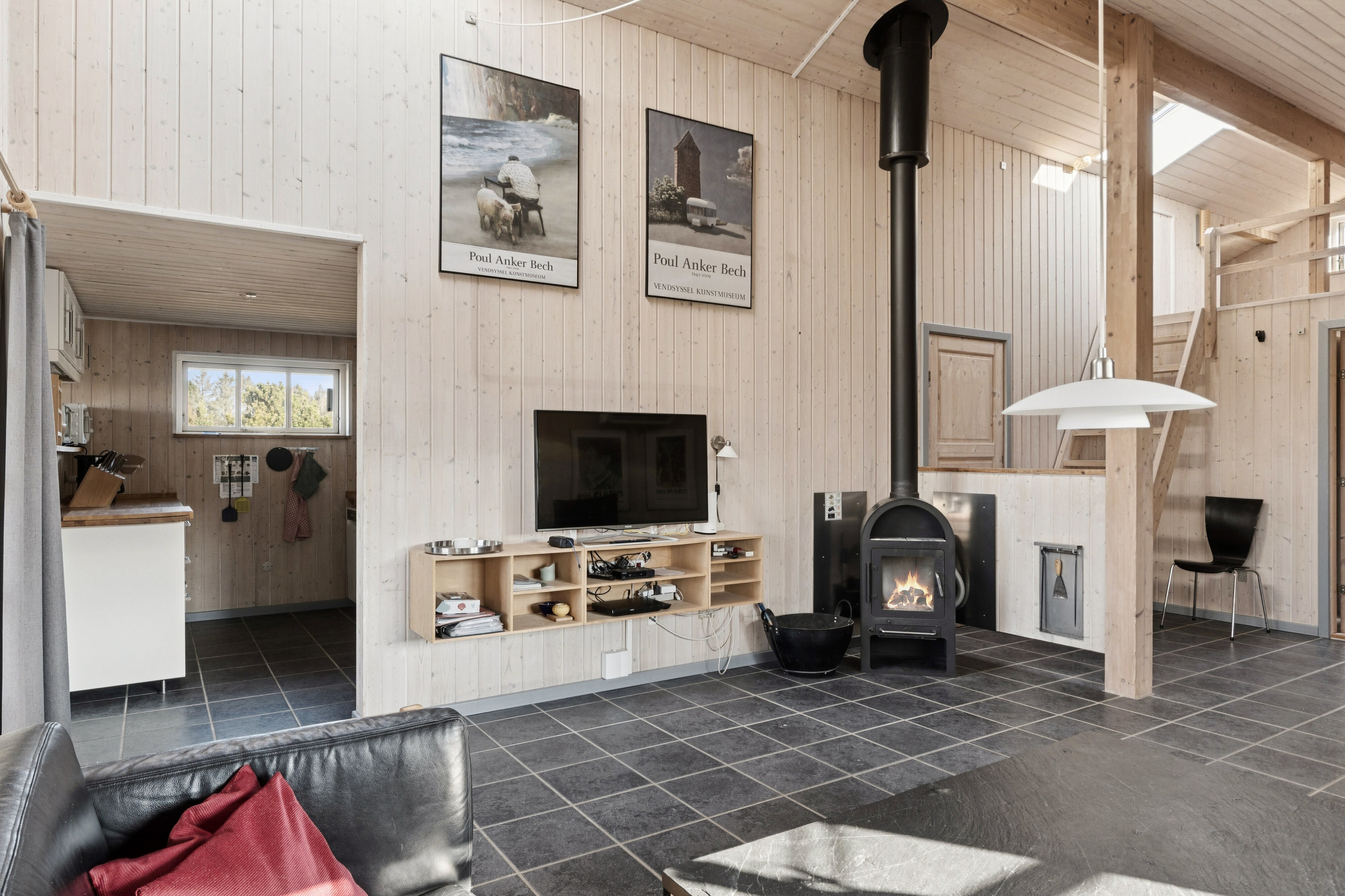 Fremhævet stue billede i fuldskærmstilstand. Billede af Fasanvej 5, Tversted, 9881 Bindslev