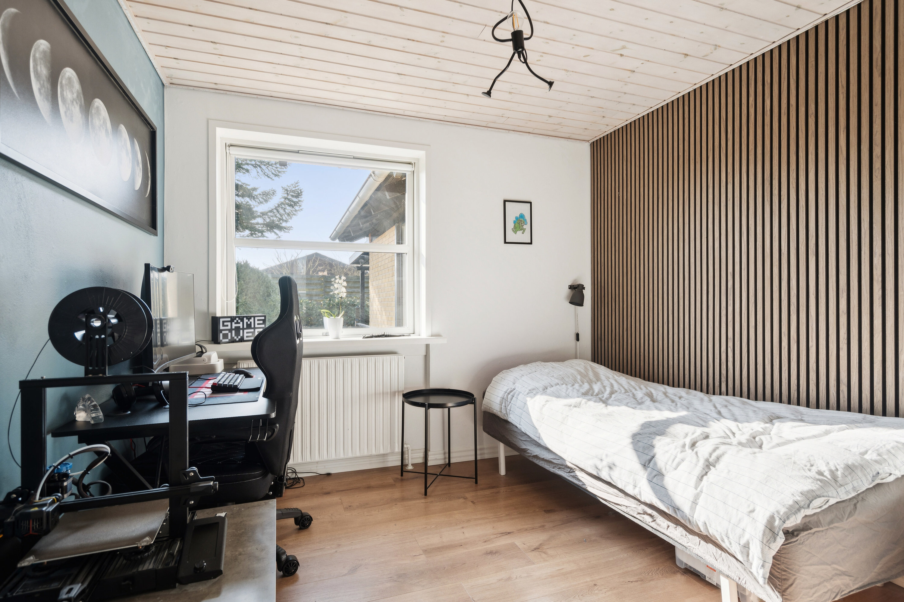 Fremhævet soveværelse billede i fuldskærmstilstand. Billede af Pernillesvej 3, 9800 Hjørring