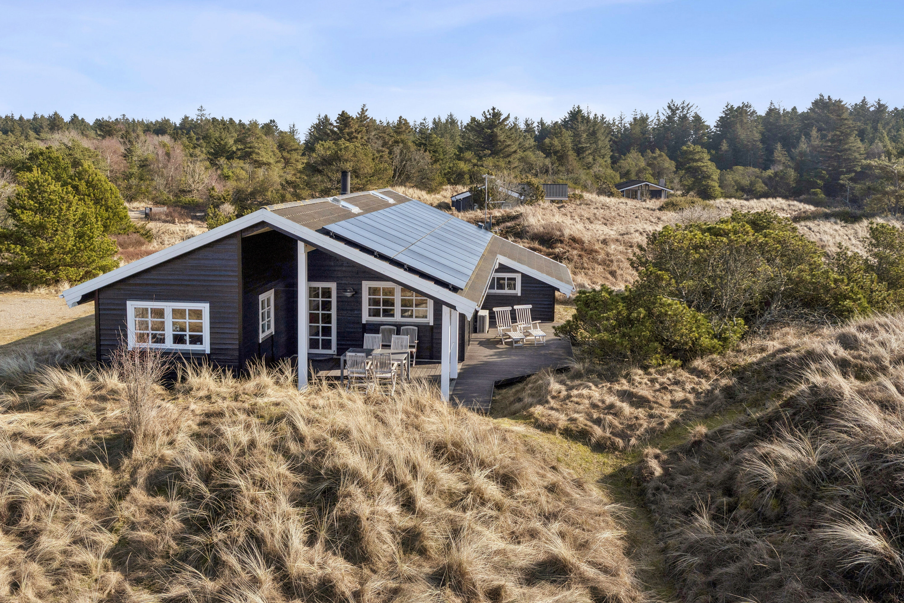 Fremhævet set fra haven billede i fuldskærmstilstand. Billede af Fasanvej 5, Tversted, 9881 Bindslev