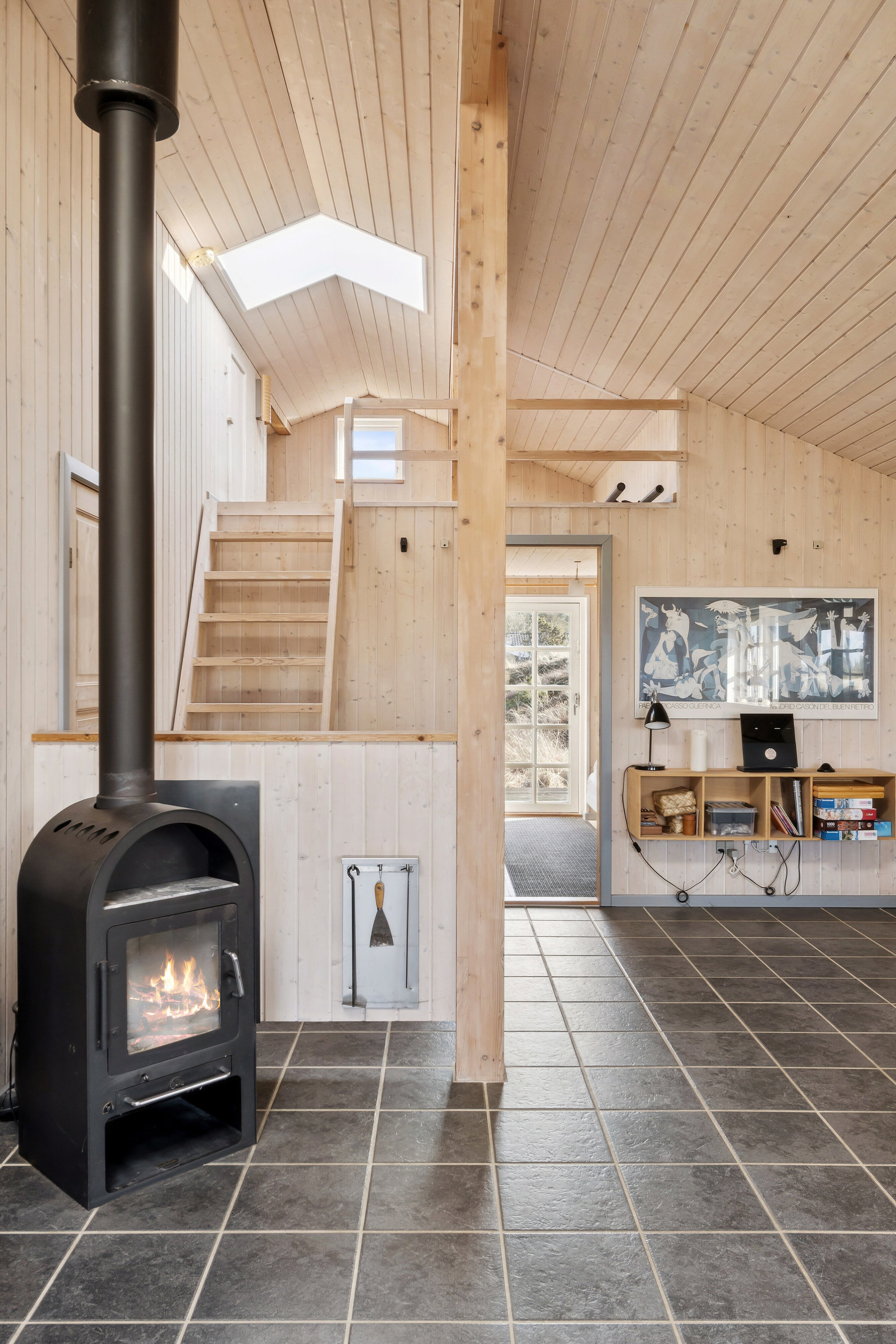 Fremhævet stue billede i fuldskærmstilstand. Billede af Fasanvej 5, Tversted, 9881 Bindslev