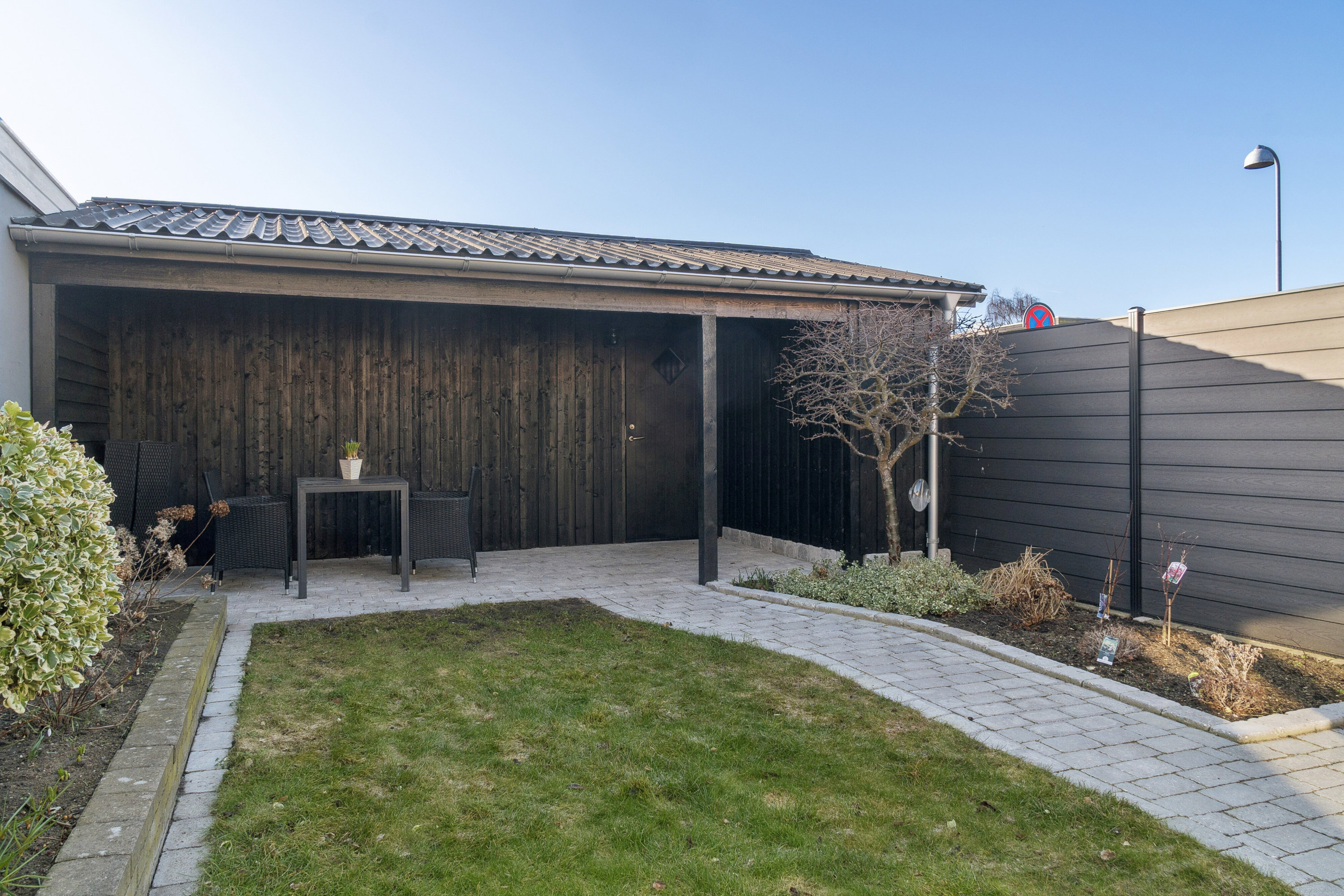 Fremhævet set fra haven billede i fuldskærmstilstand. Billede af Margrethevej 15B, 4400 Kalundborg