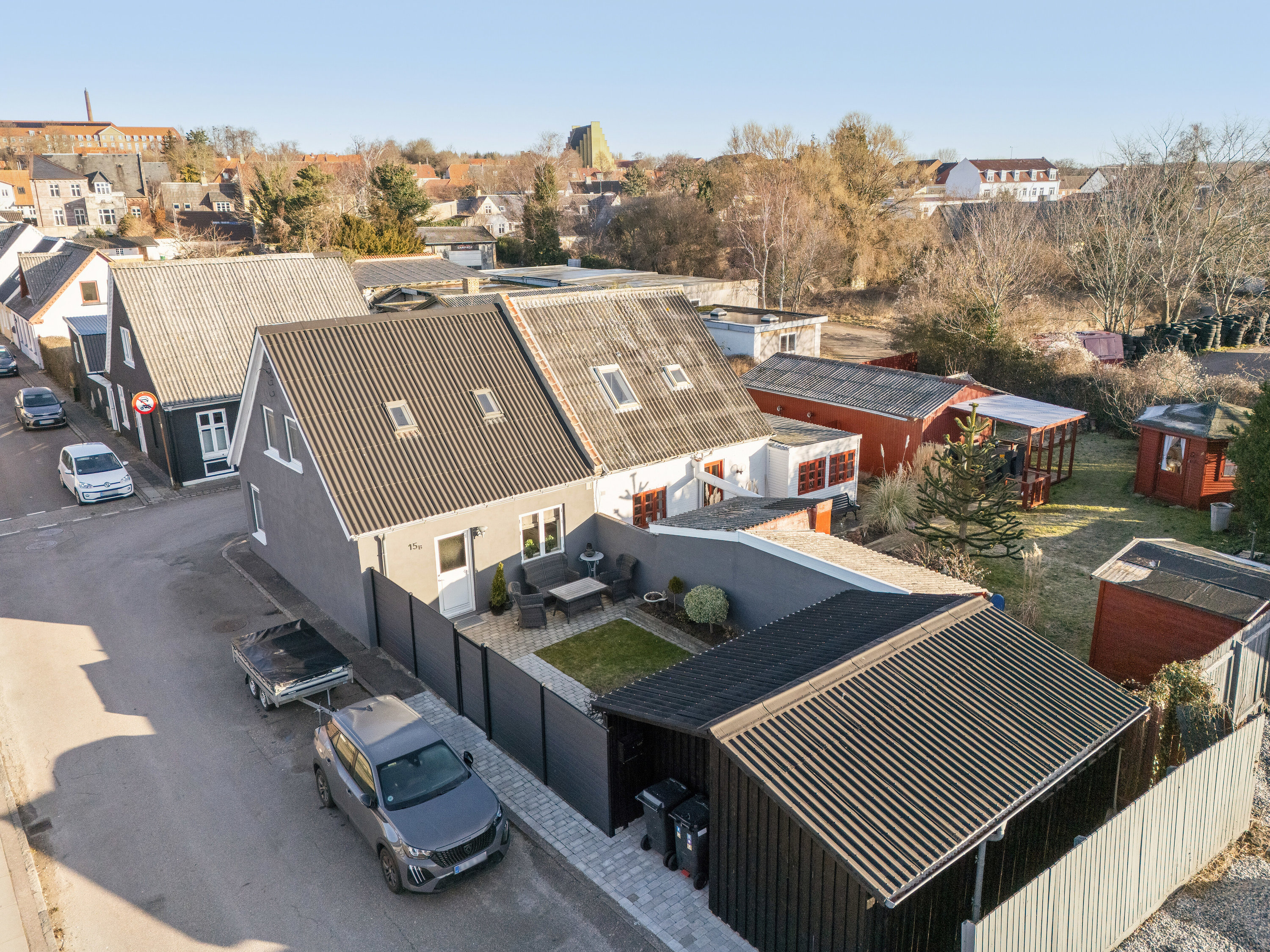 Fremhævet udendørs billede i fuldskærmstilstand. Billede af Margrethevej 15B, 4400 Kalundborg