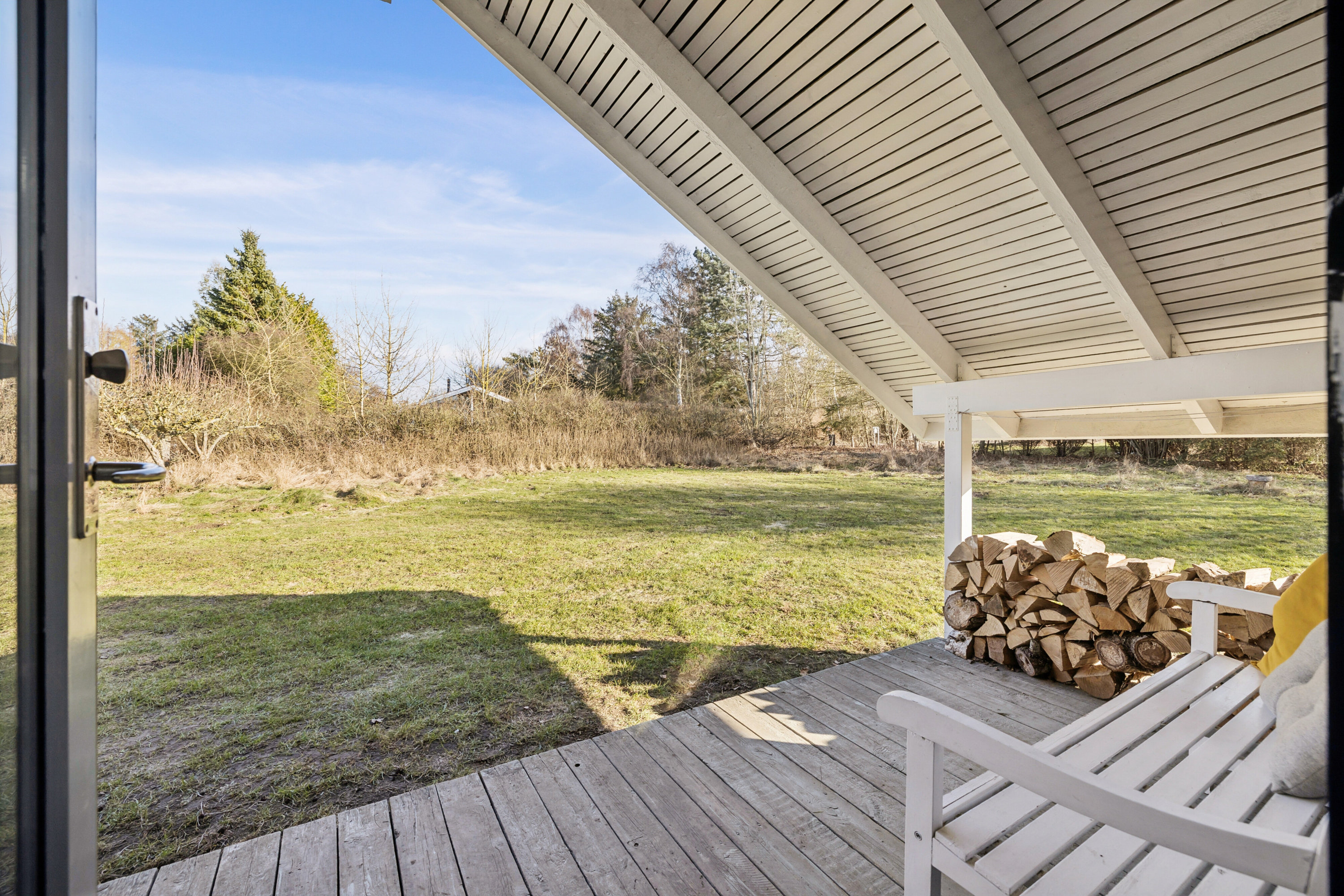 Fremhævet udendørs billede i fuldskærmstilstand. Billede af Rønnevænget 3, Hesselbjerg, 5932 Humble