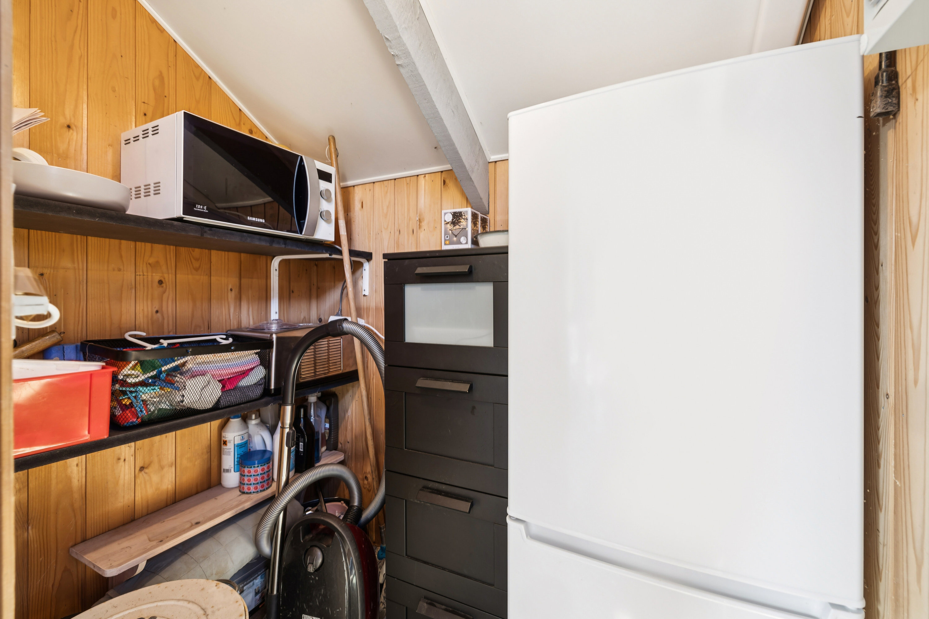 Fremhævet indendørs billede i fuldskærmstilstand. Billede af Rønnevænget 3, Hesselbjerg, 5932 Humble