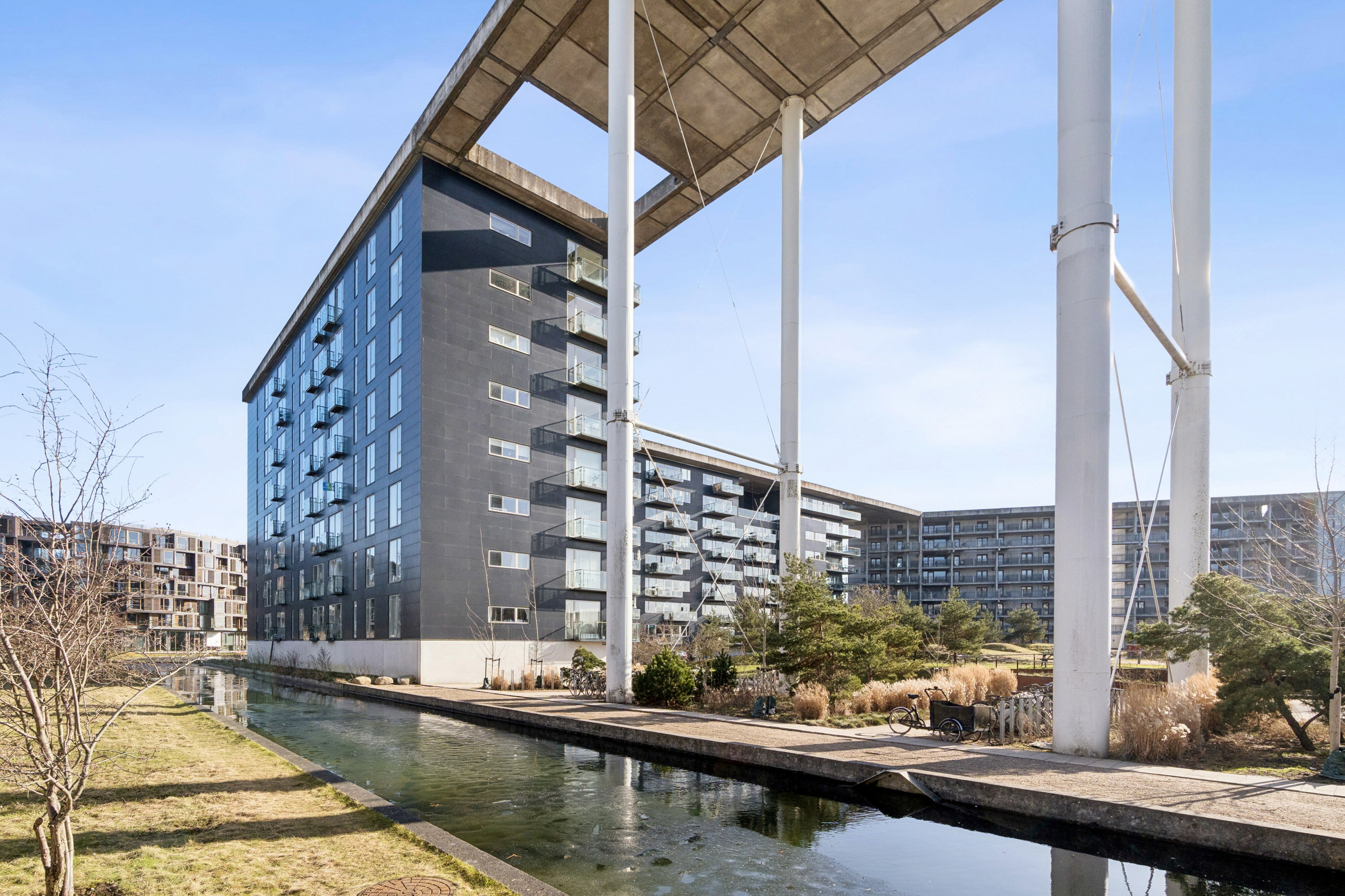 Fremhævet set fra haven billede i fuldskærmstilstand. Billede af Tom Kristensens Vej 30, 3. tv., 2300 København S