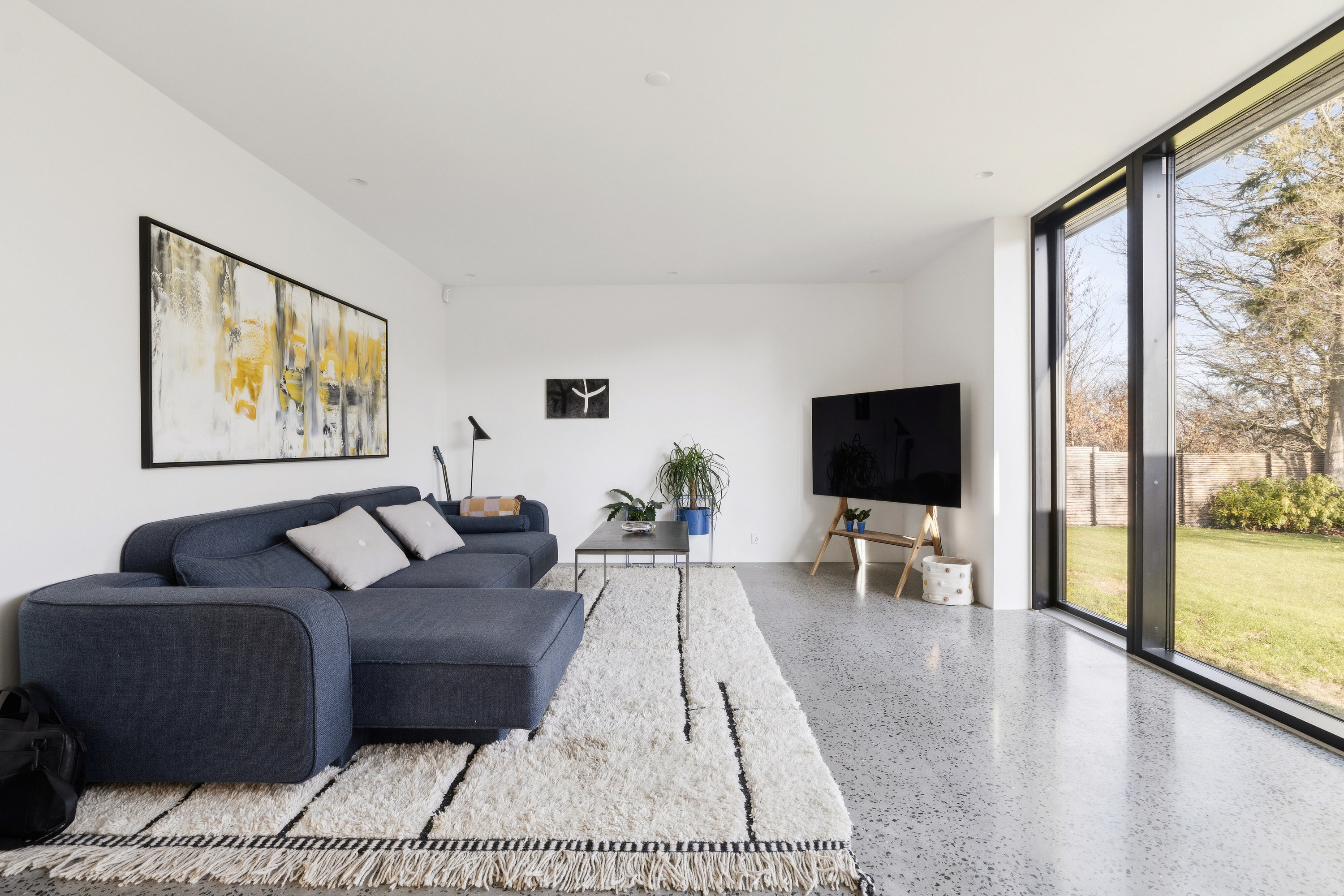 Fremhævet stue billede i fuldskærmstilstand. Billede af Ildervej 6, 8270 Højbjerg