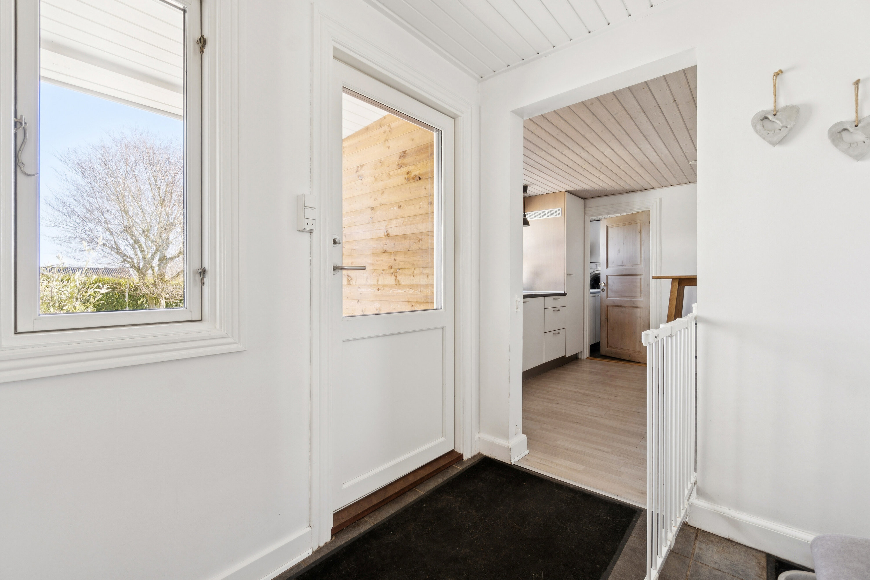 Fremhævet gang billede i fuldskærmstilstand. Billede af Søndergade 14, Klemensker, 3782 Klemensker