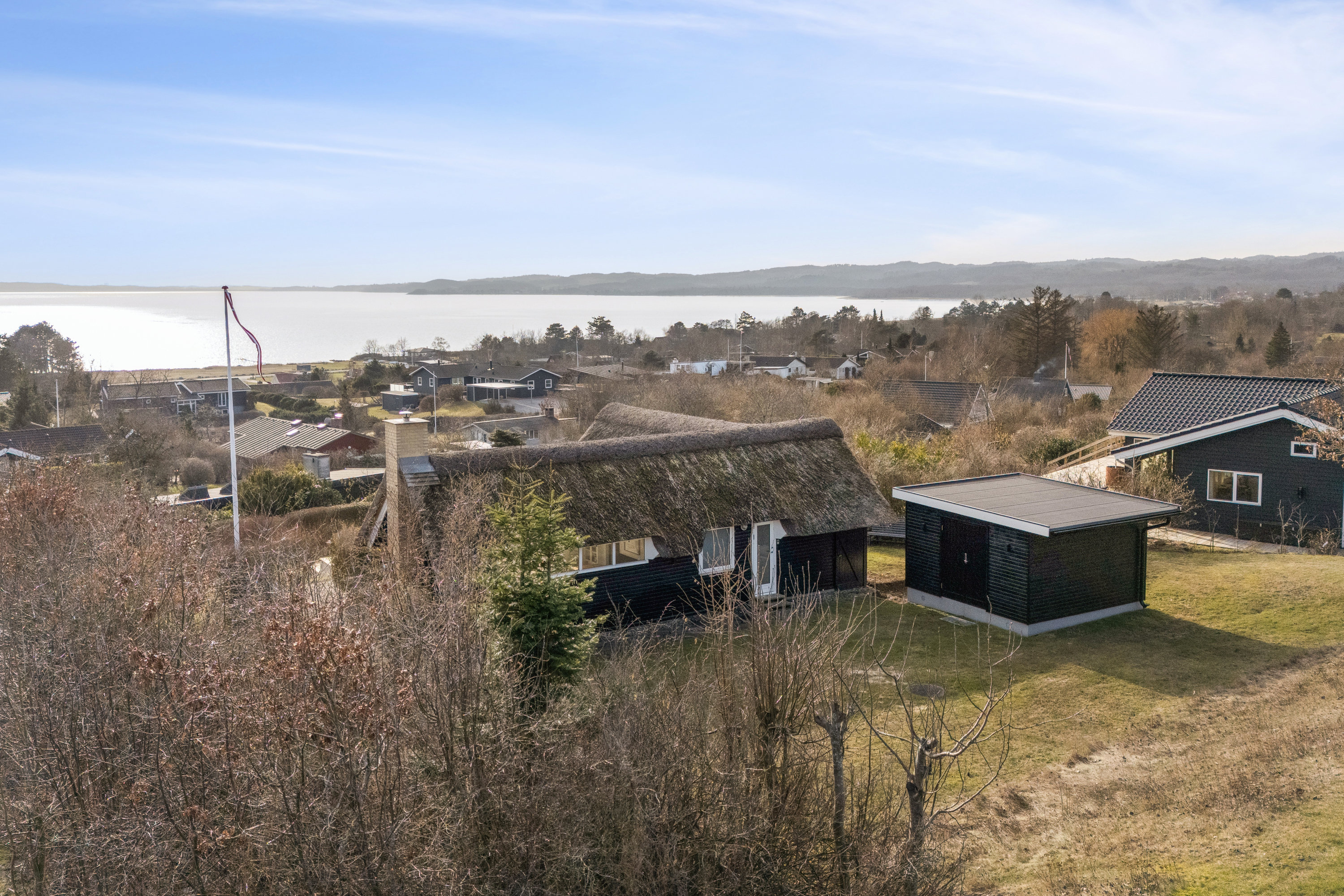 Fremhævet andet billede i fuldskærmstilstand. Billede af Peter Holms Vej 23, Lyngsbæk Strand, 8400 Ebeltoft