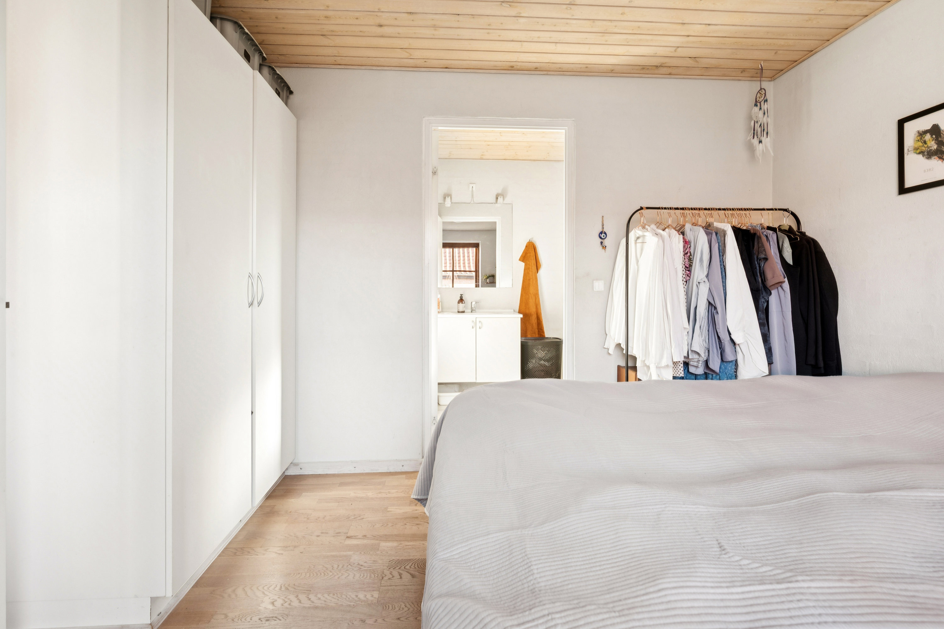 Fremhævet værelse billede i fuldskærmstilstand. Billede af Hindhøjen 19, 8382 Hinnerup