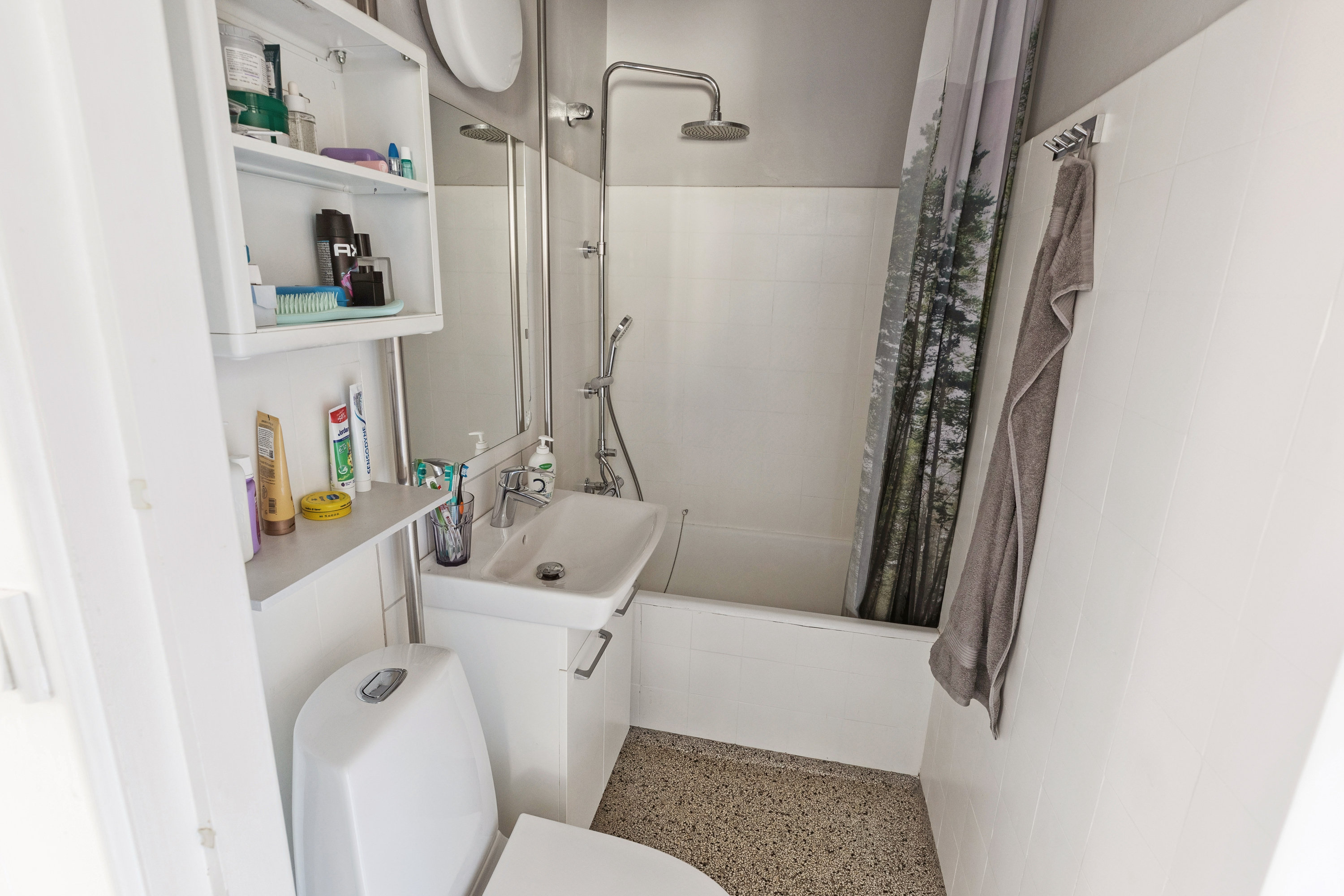 Fremhævet badeværelse billede i fuldskærmstilstand. Billede af Dybendalsvej 67, 1. tv., 2720 Vanløse