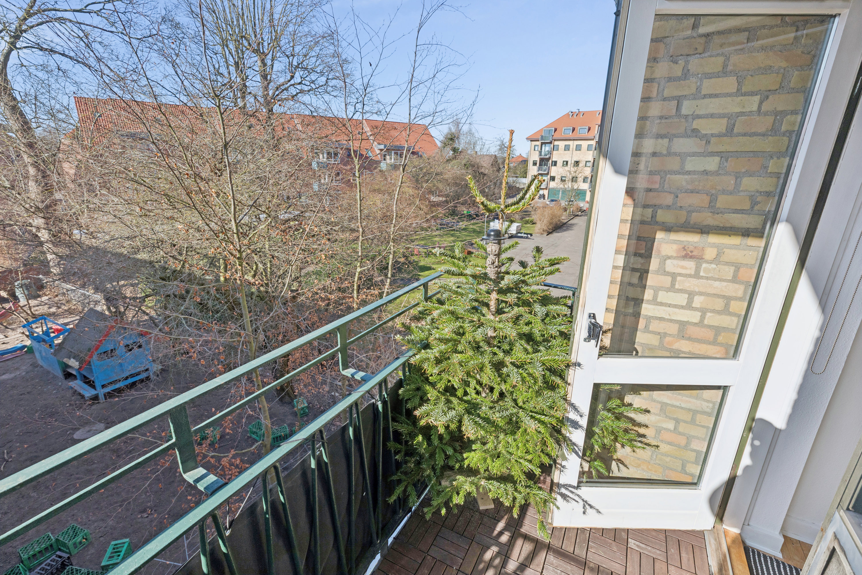 Fremhævet altan billede i fuldskærmstilstand. Billede af Dybendalsvej 67, 1. tv., 2720 Vanløse