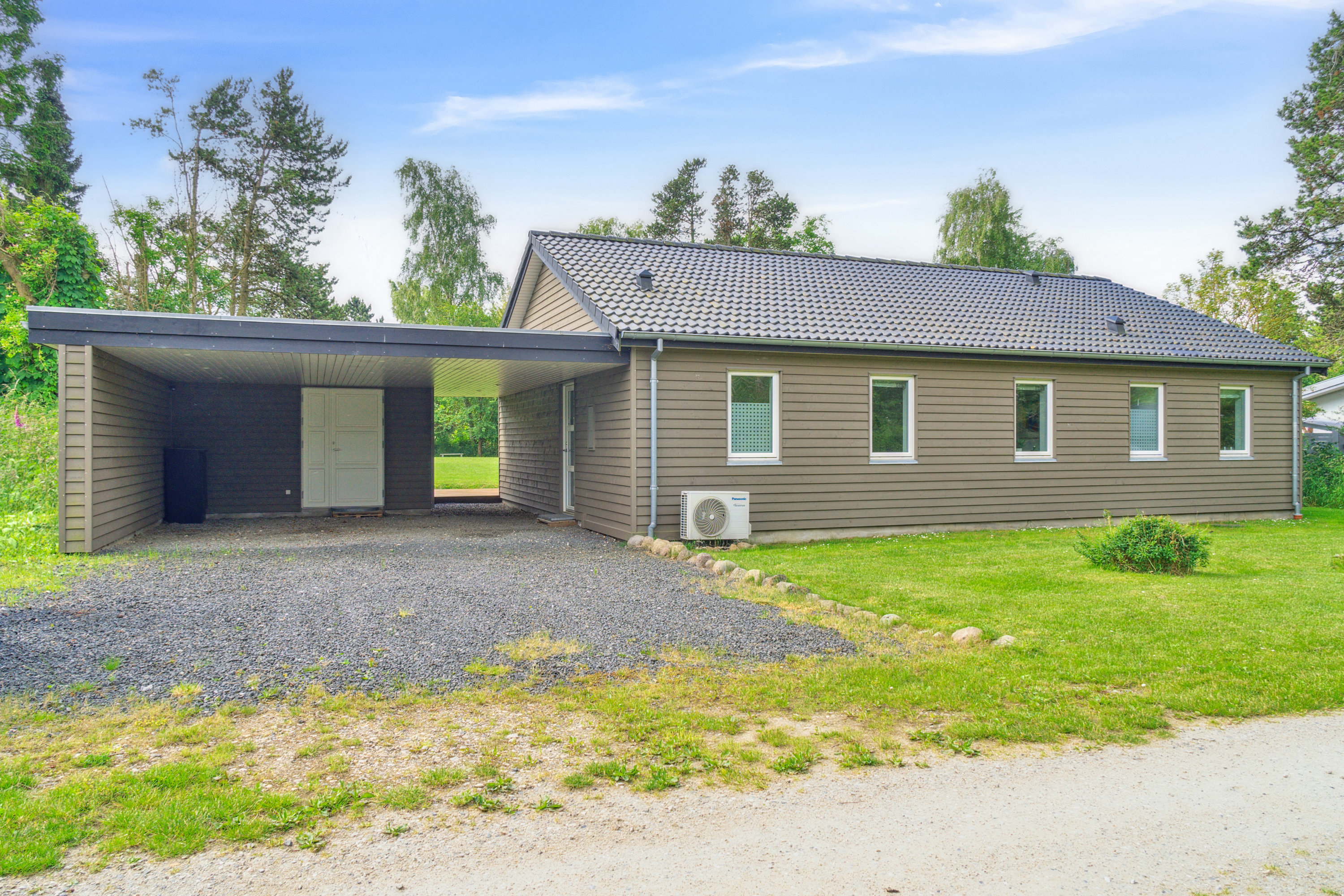 Fremhævet  billede i fuldskærmstilstand. Billede af Kastanievænget 10, Bøged Strand, 4720 Præstø