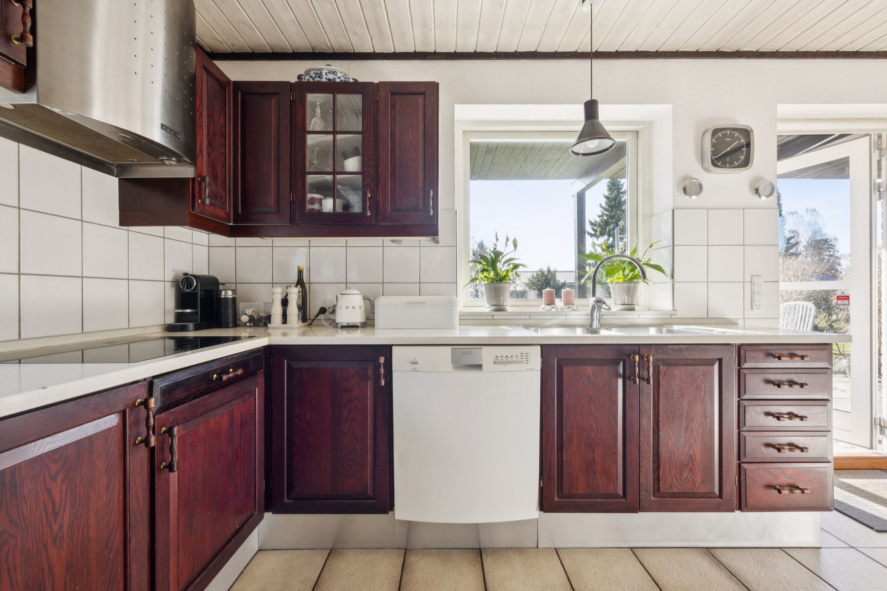 Fremhævet køkken billede i fuldskærmstilstand. Billede af Strandlyst Alle 25, 2670 Greve