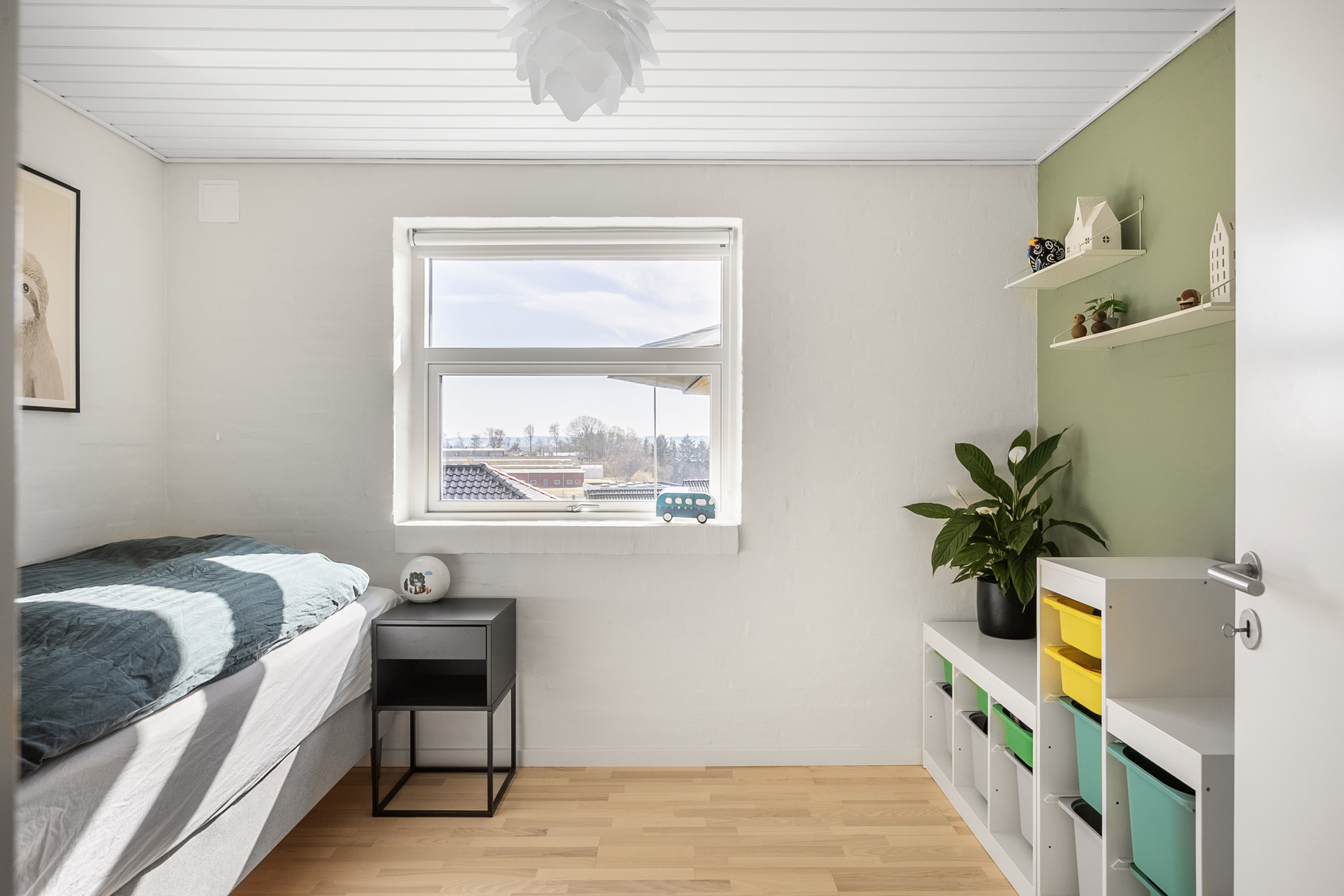 Fremhævet soveværelse billede i fuldskærmstilstand. Billede af Skovbakken 45, 6200 Aabenraa