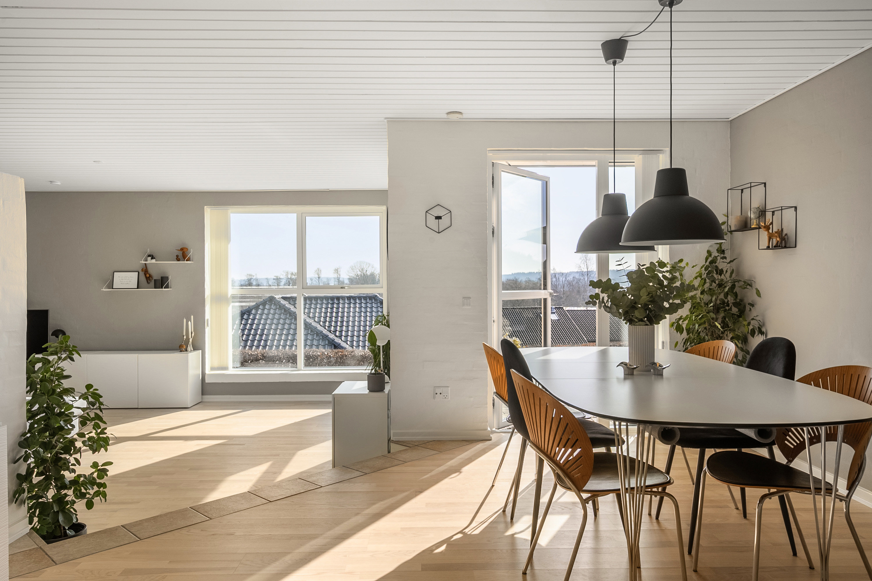 Fremhævet spisestue billede i fuldskærmstilstand. Billede af Skovbakken 45, 6200 Aabenraa