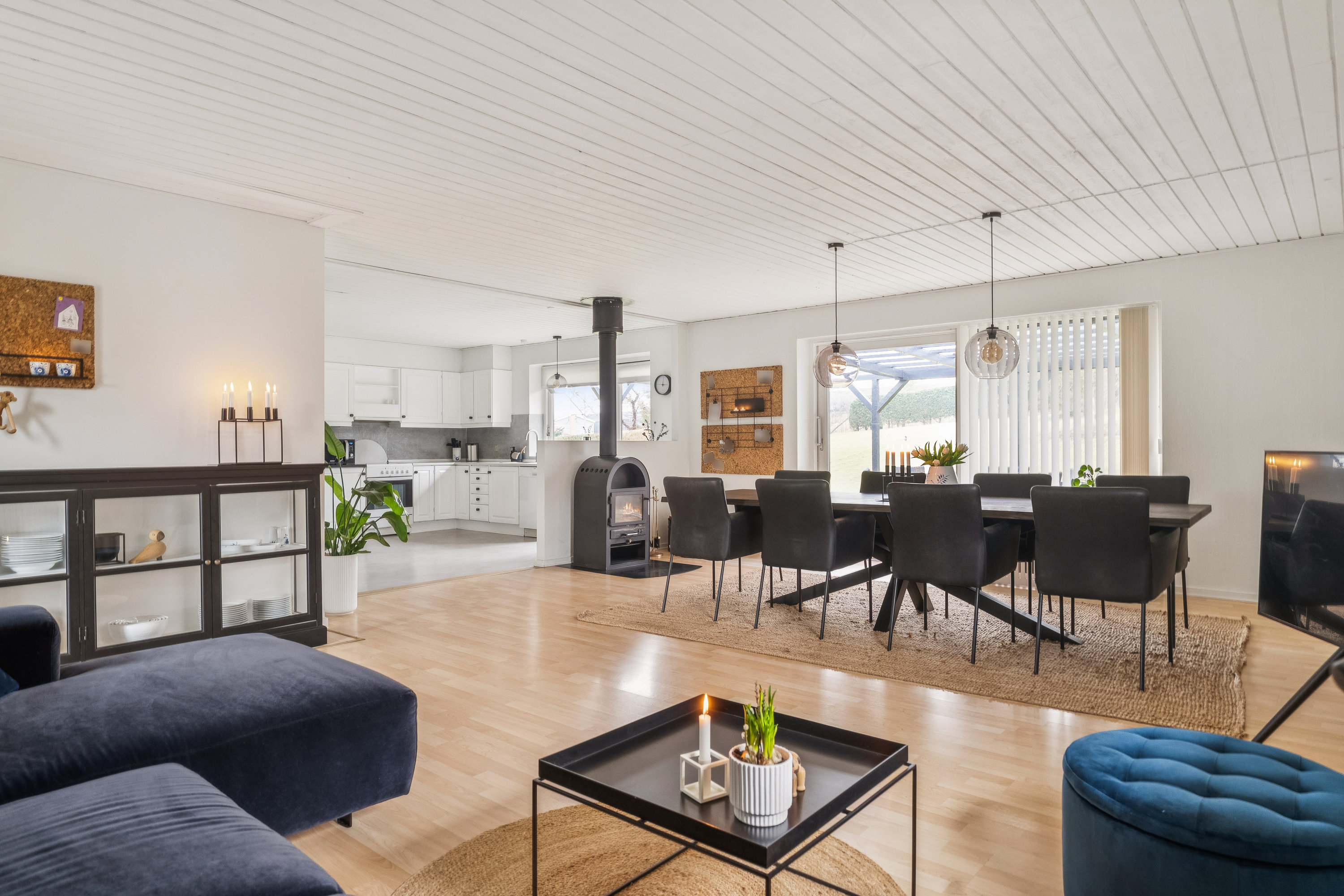 Fremhævet stue billede i fuldskærmstilstand. Billede af Granstien 3, Ø Tørslev, 8983 Gjerlev J