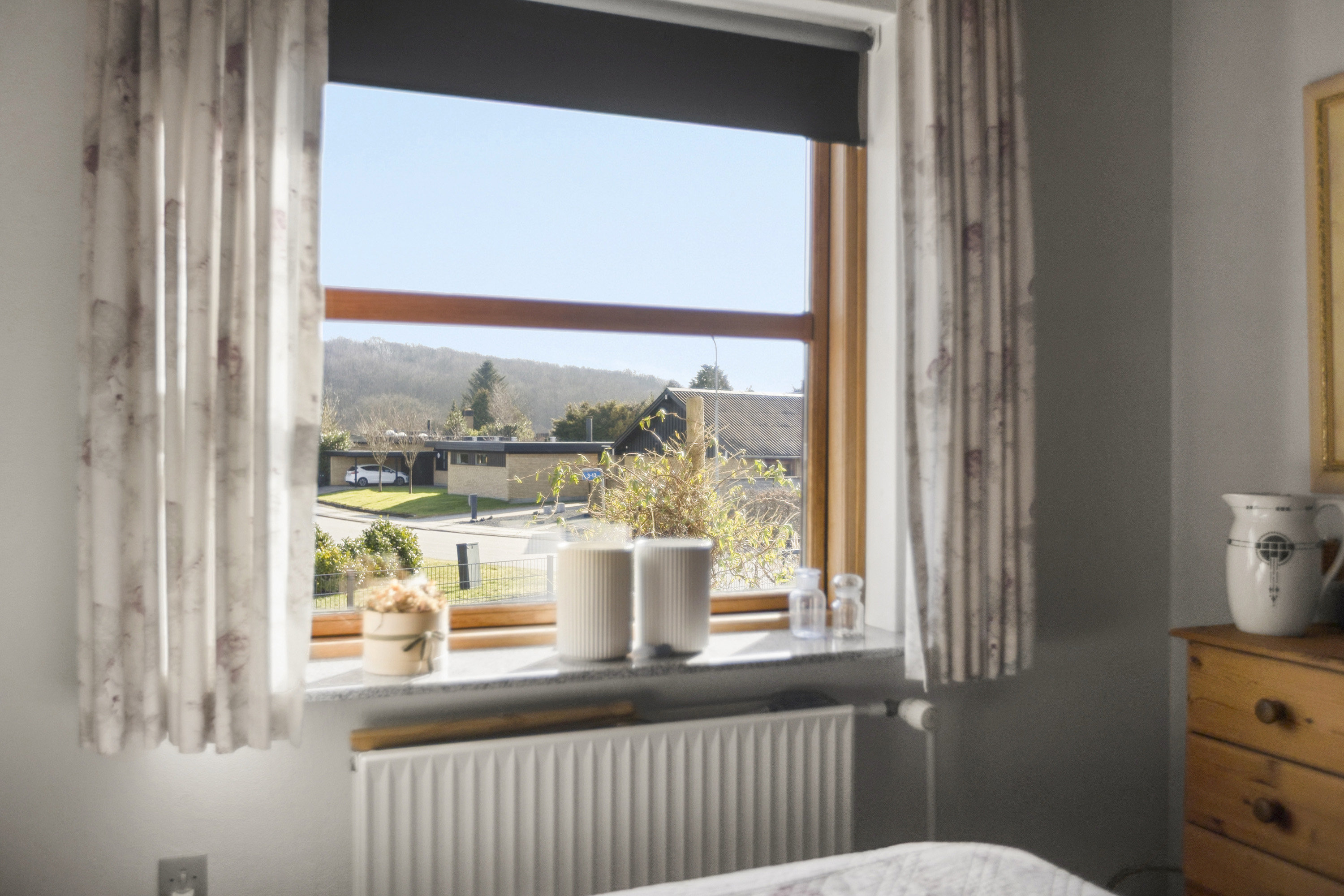 Fremhævet soveværelse billede i fuldskærmstilstand. Billede af Gramsløkke 1, 6200 Aabenraa