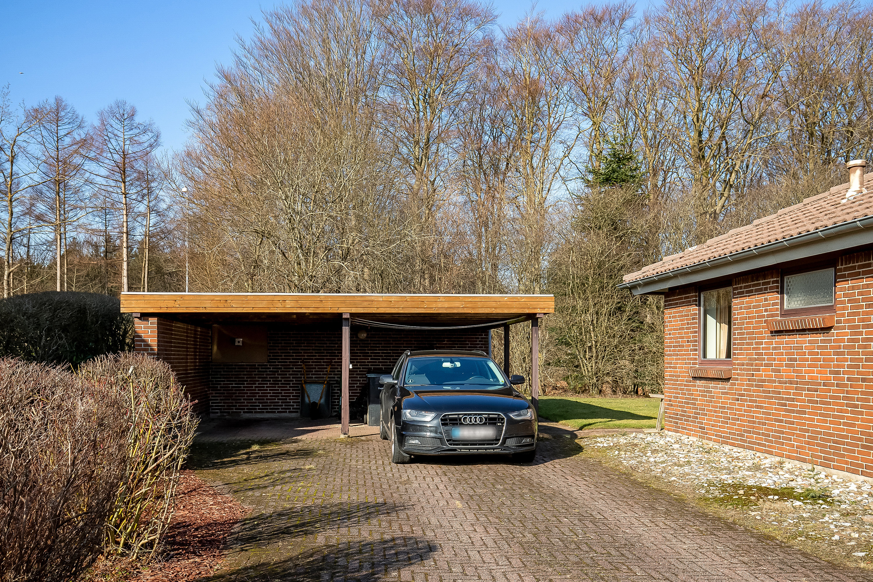 Fremhævet carport billede i fuldskærmstilstand. Billede af Esbern Snares Vej 2, Vinding, 7100 Vejle