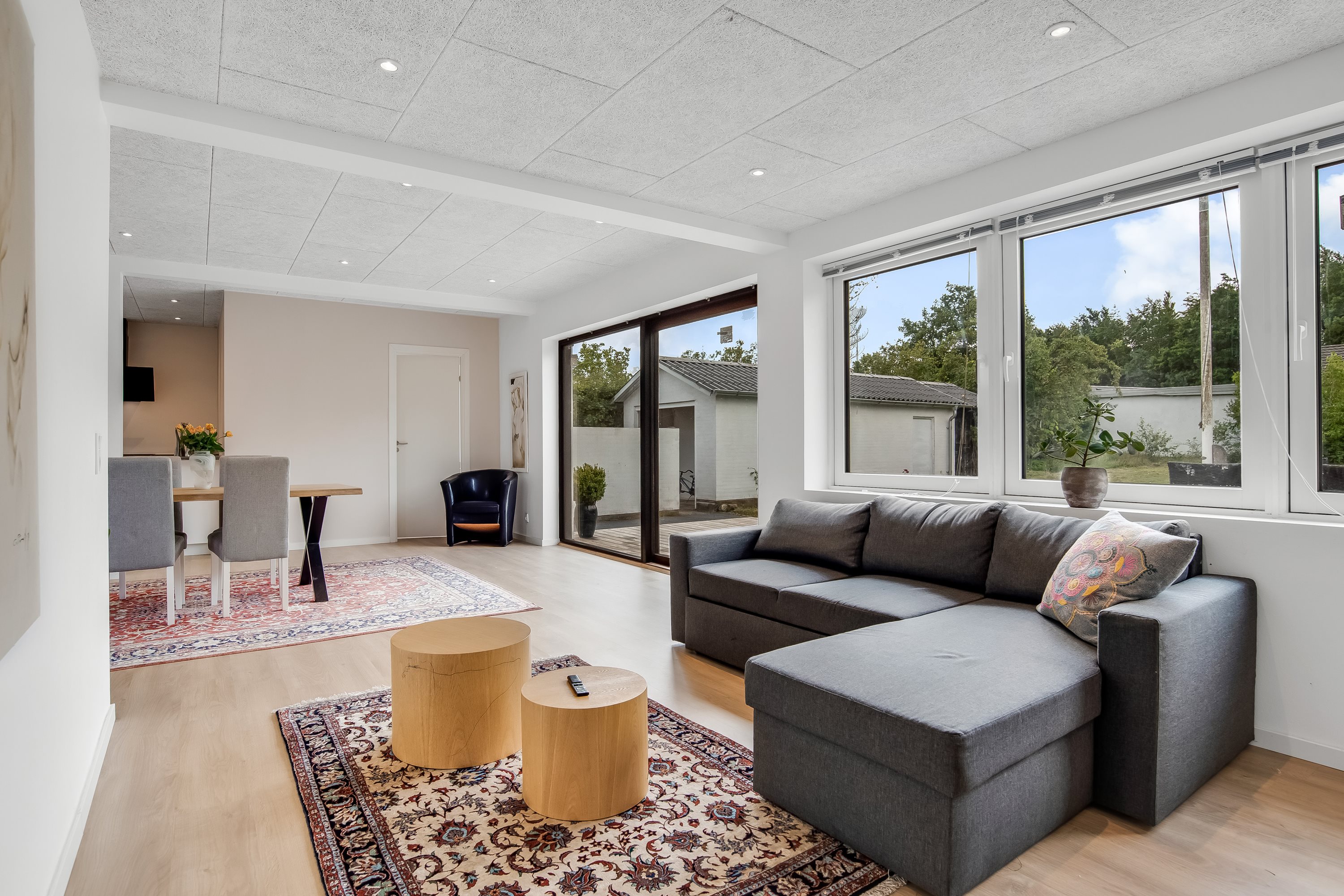 Fremhævet stue billede i fuldskærmstilstand. Billede af Prins Buris Vej 10, Mejdal, 7500 Holstebro