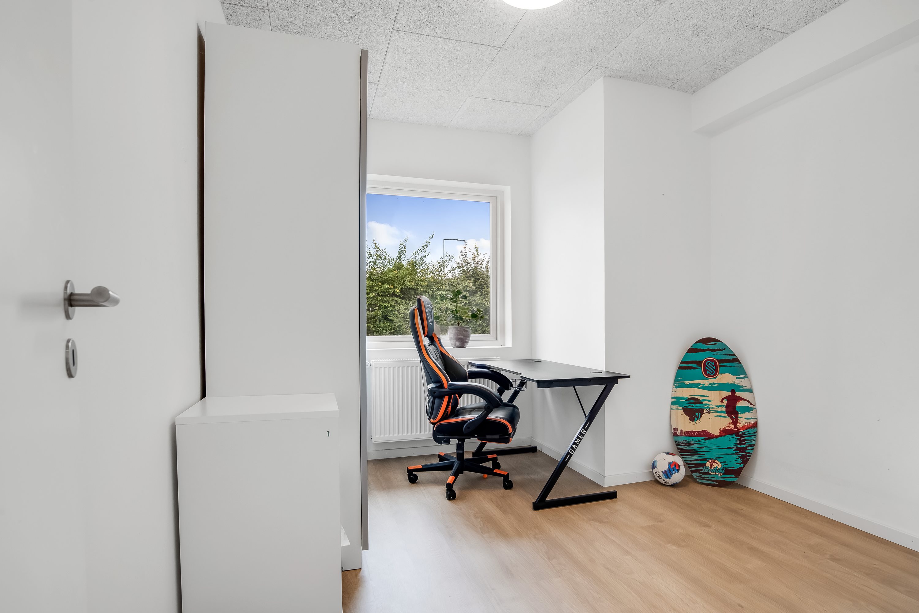 Fremhævet værelse billede i fuldskærmstilstand. Billede af Prins Buris Vej 10, Mejdal, 7500 Holstebro