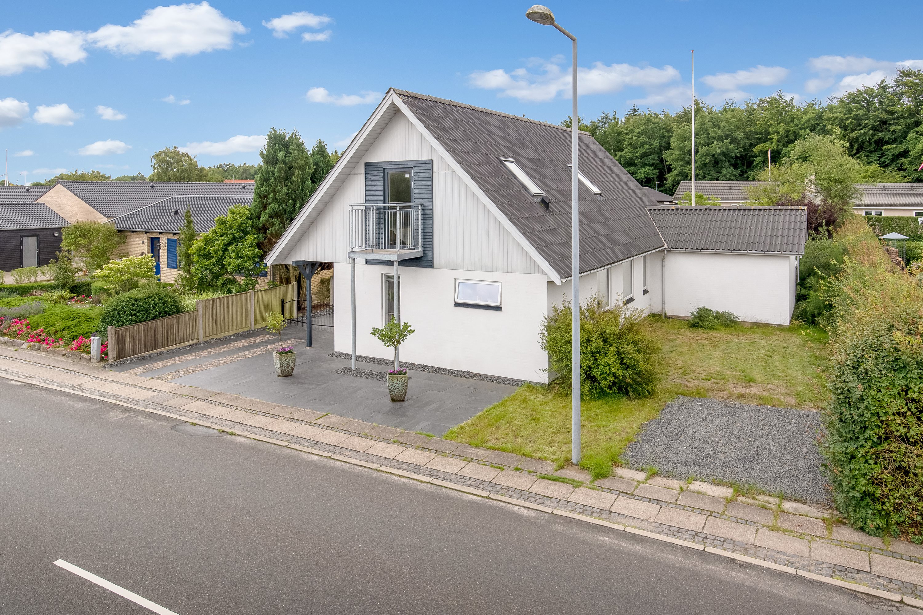 Fremhævet ejendommen billede i fuldskærmstilstand. Billede af Prins Buris Vej 10, Mejdal, 7500 Holstebro