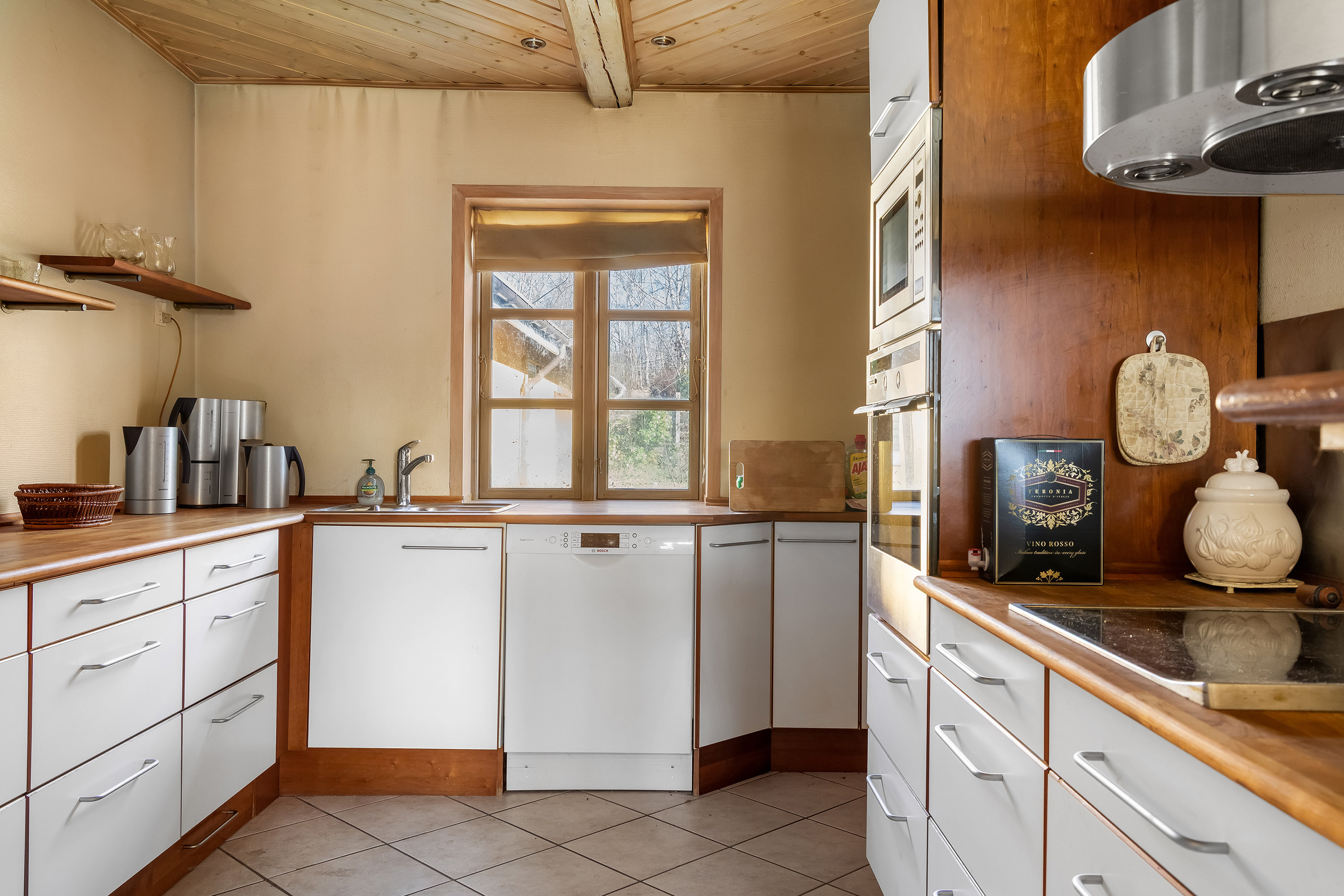 Fremhævet køkken billede i fuldskærmstilstand. Billede af Rosenbakken 2A, Kulhuse, 3630 Jægerspris