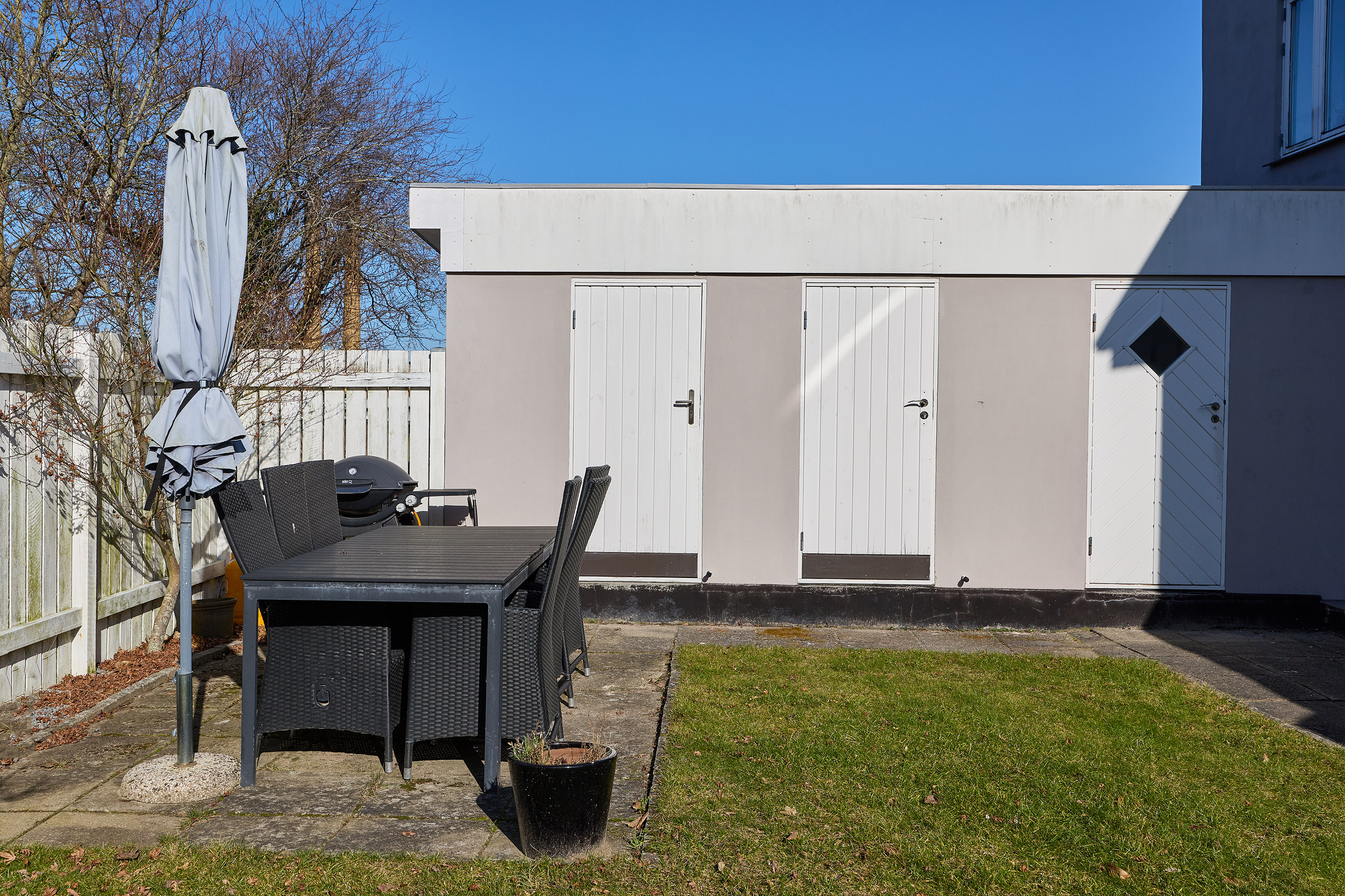 Fremhævet have billede i fuldskærmstilstand. Billede af Lundevej 18B, st.., 3600 Frederikssund