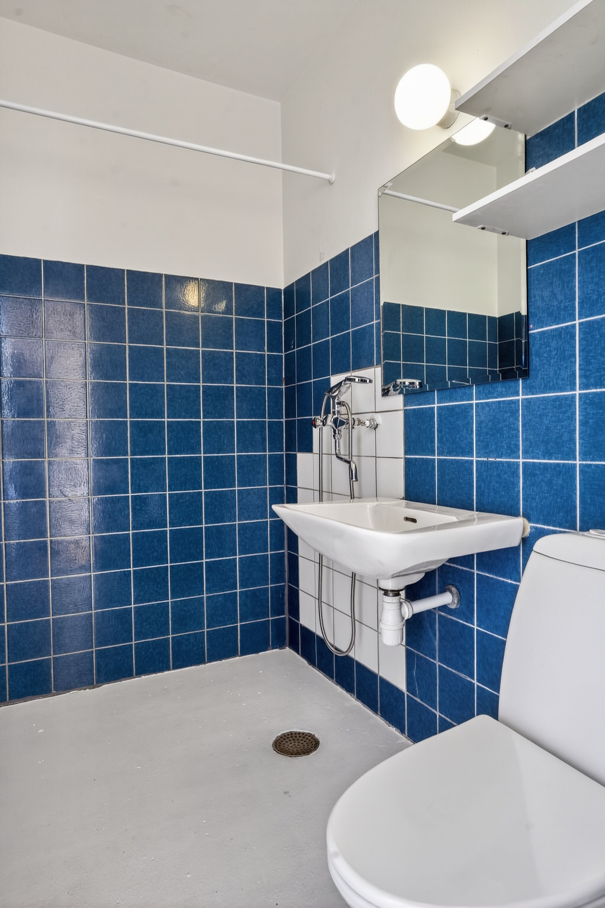 Fremhævet badeværelse billede i fuldskærmstilstand. Billede af Elmelyparken 6B, 2. mf., 2680 Solrød Strand