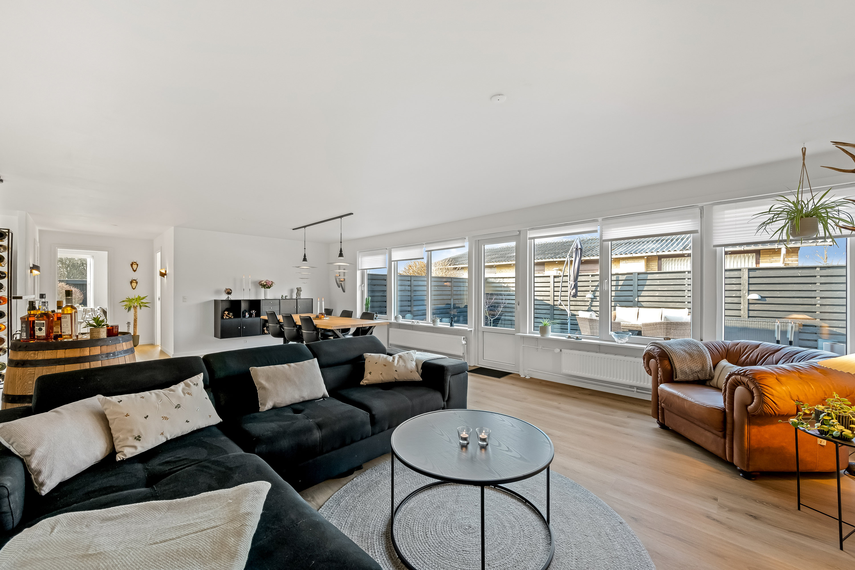 Fremhævet stue billede i fuldskærmstilstand. Billede af Kløvervej 20, 6880 Tarm