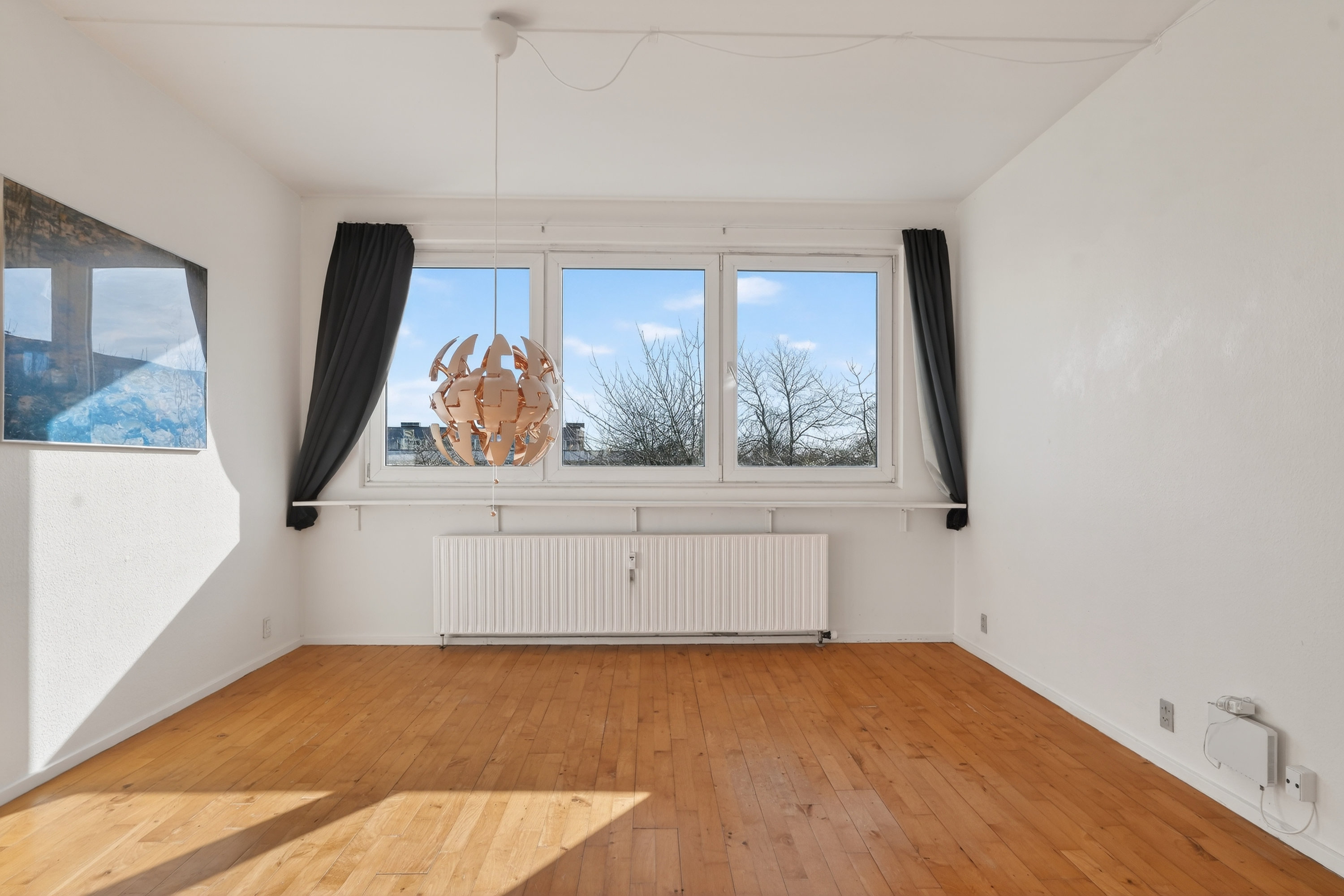 Fremhævet stue billede i fuldskærmstilstand. Billede af Elmelyparken 6B, 2. mf., 2680 Solrød Strand