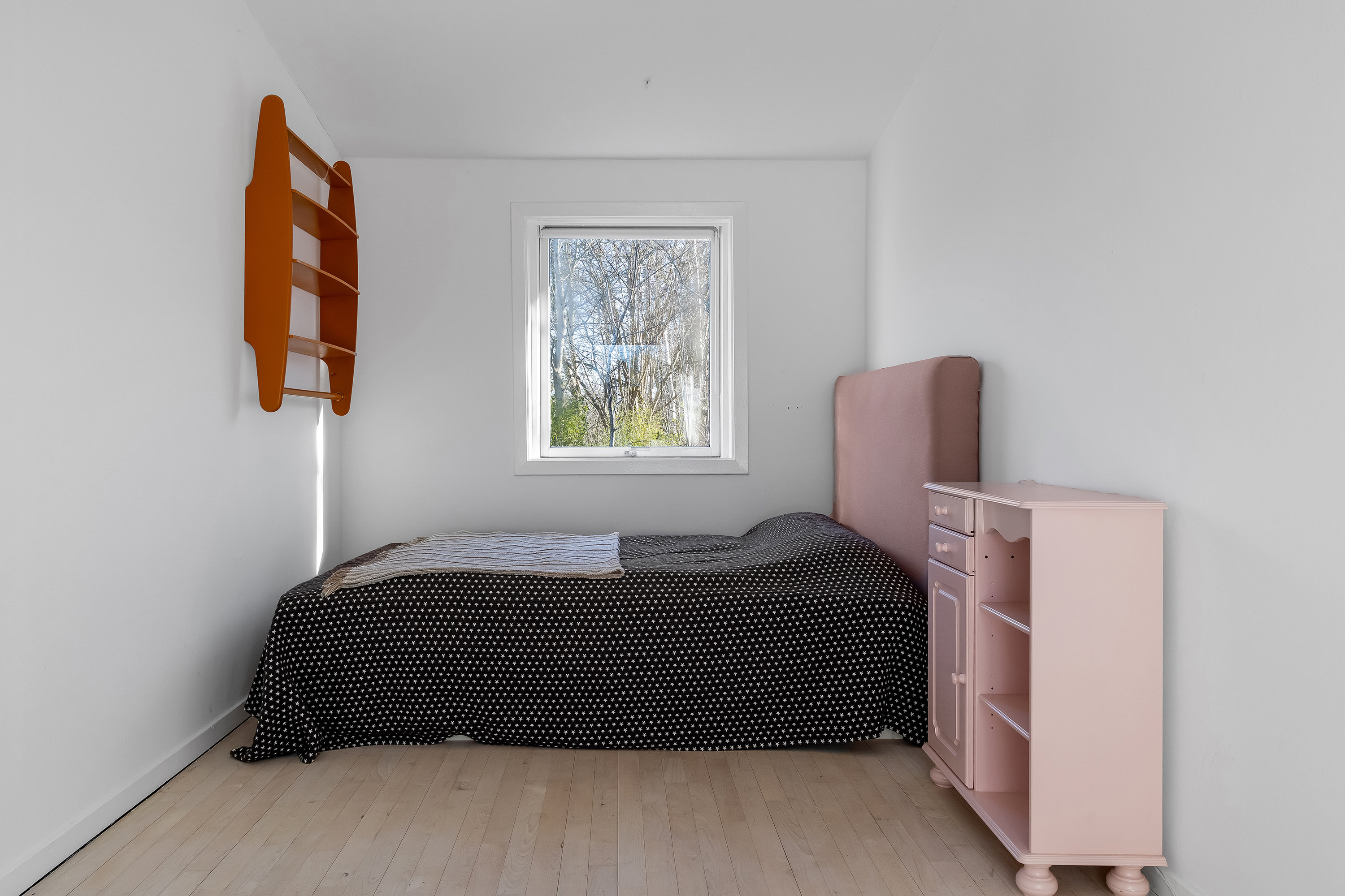 Fremhævet værelse billede i fuldskærmstilstand. Billede af Haarlandsbakken 3, 3220 Tisvildeleje