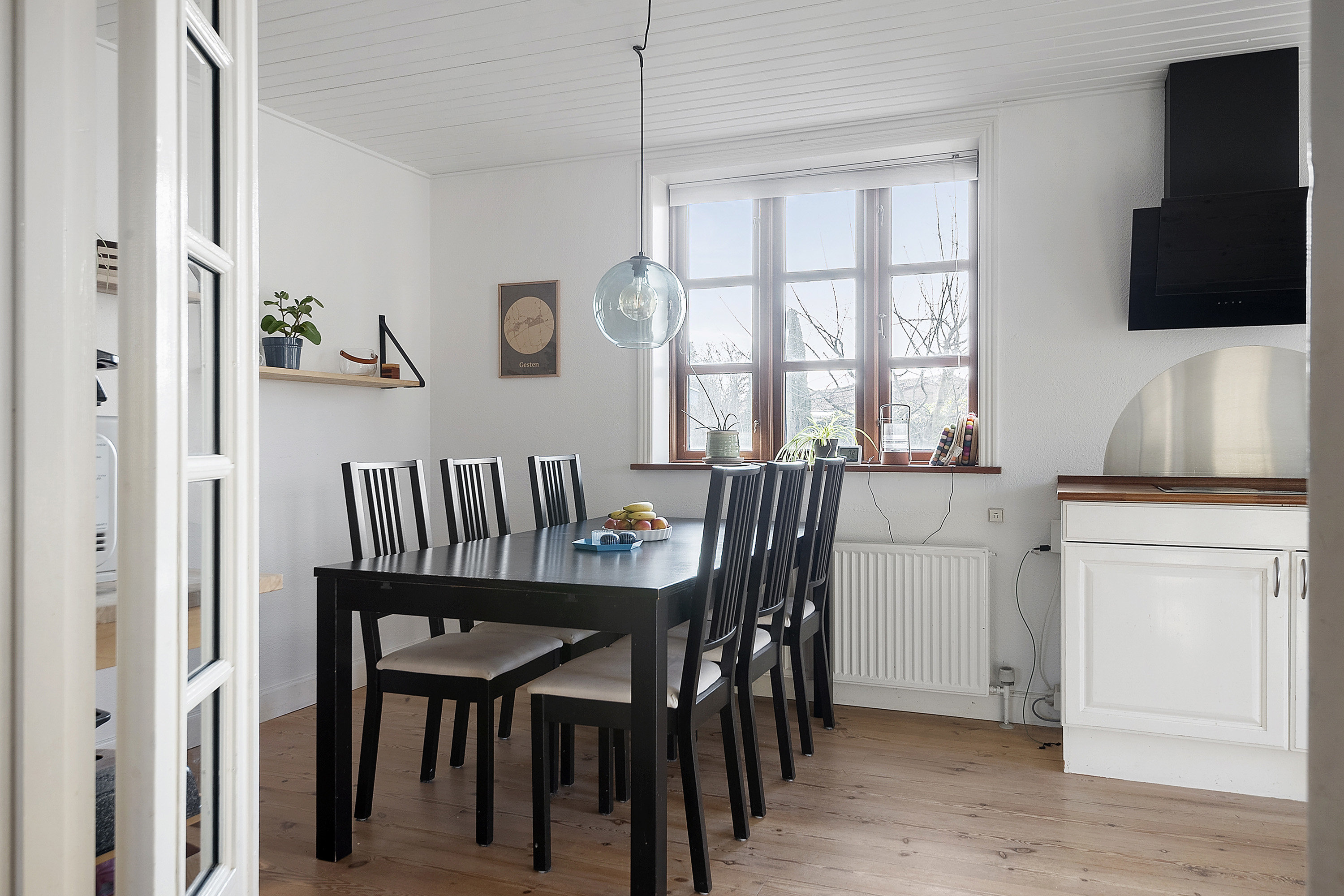 Fremhævet spisestue billede i fuldskærmstilstand. Billede af Plantagevej 22, 6740 Bramming