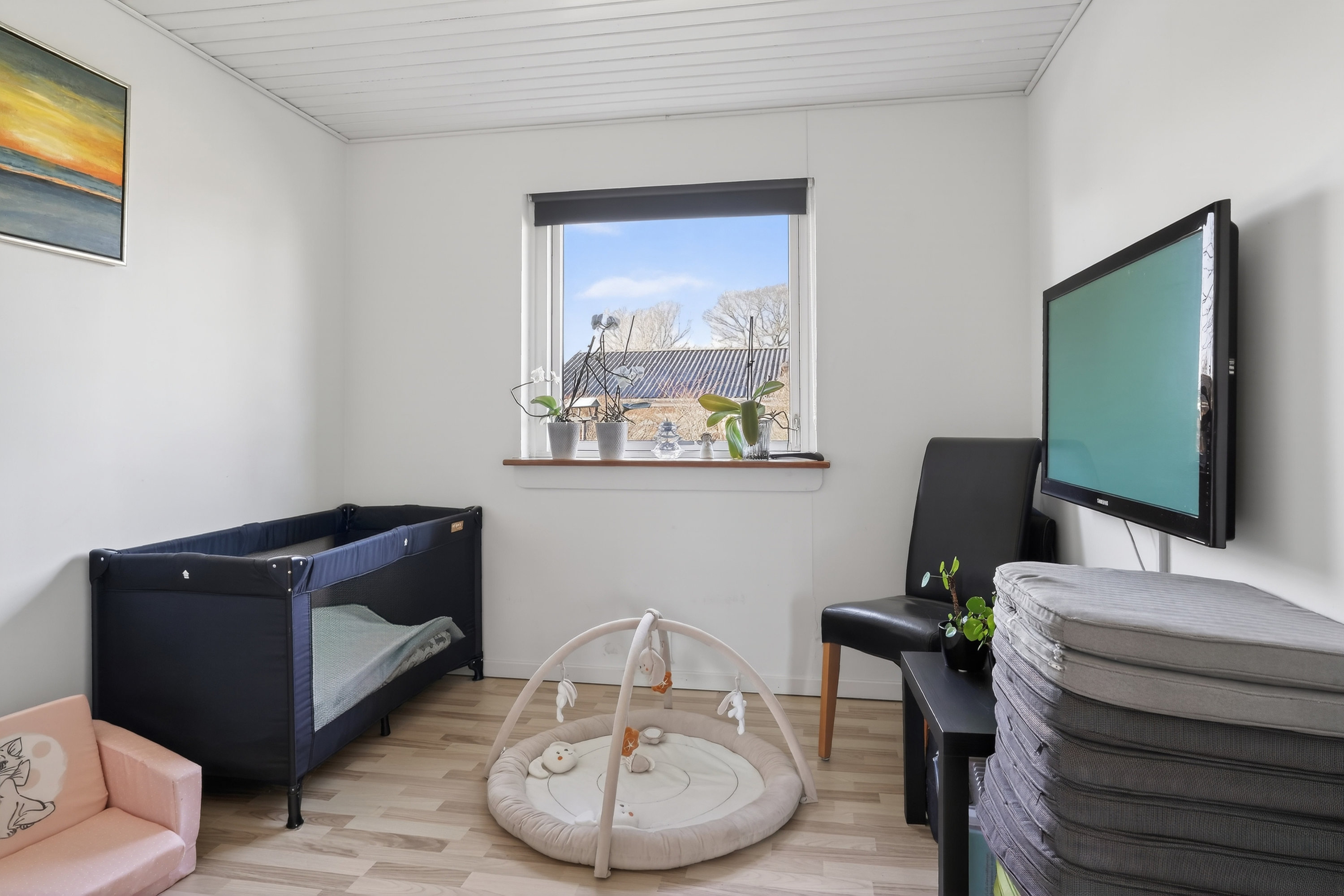 Fremhævet værelse billede i fuldskærmstilstand. Billede af Vilhelmsro 412, 3480 Fredensborg