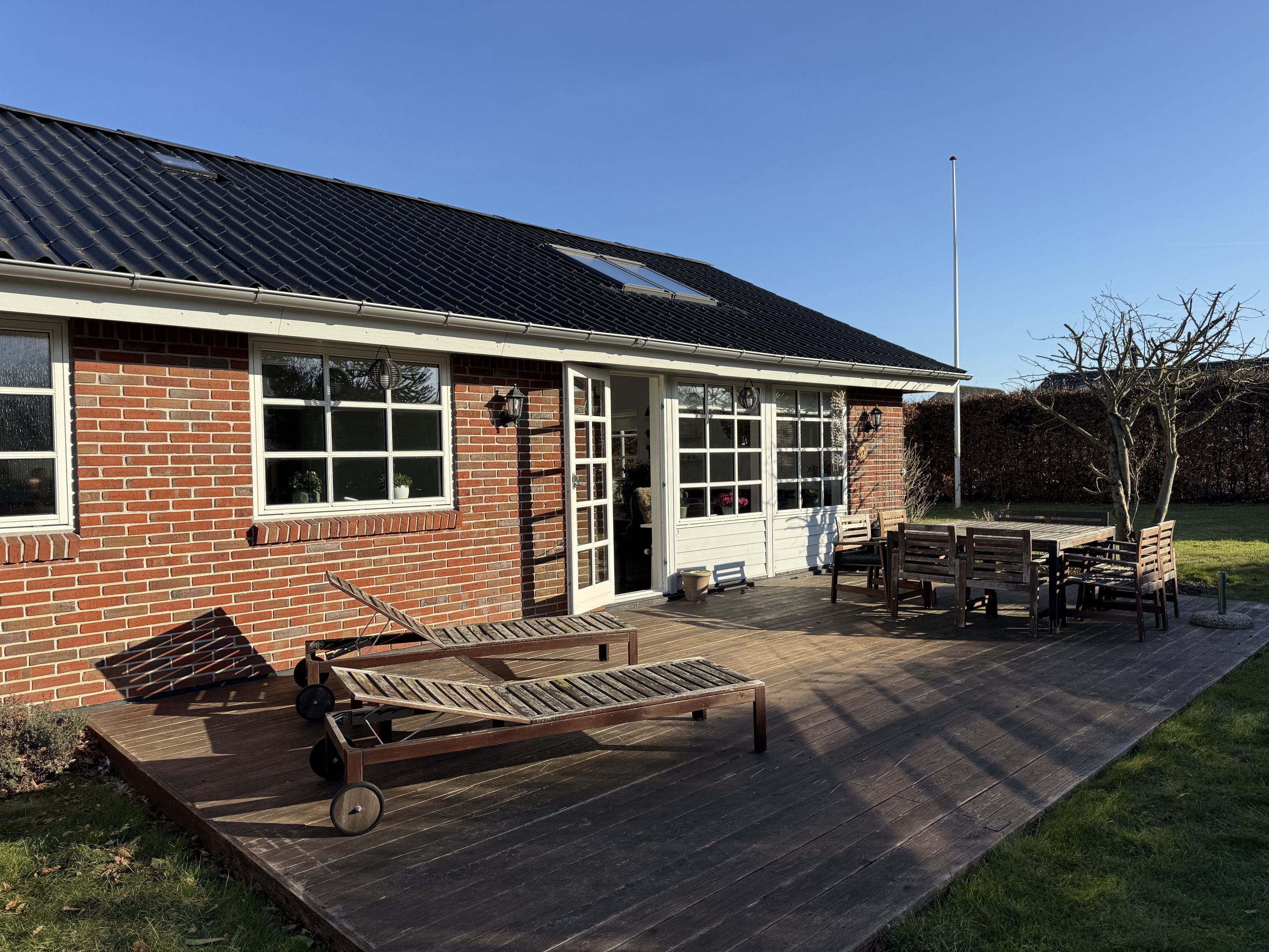 Fremhævet  billede i fuldskærmstilstand. Billede af Kastanievej 1, Saksild, 8300 Odder