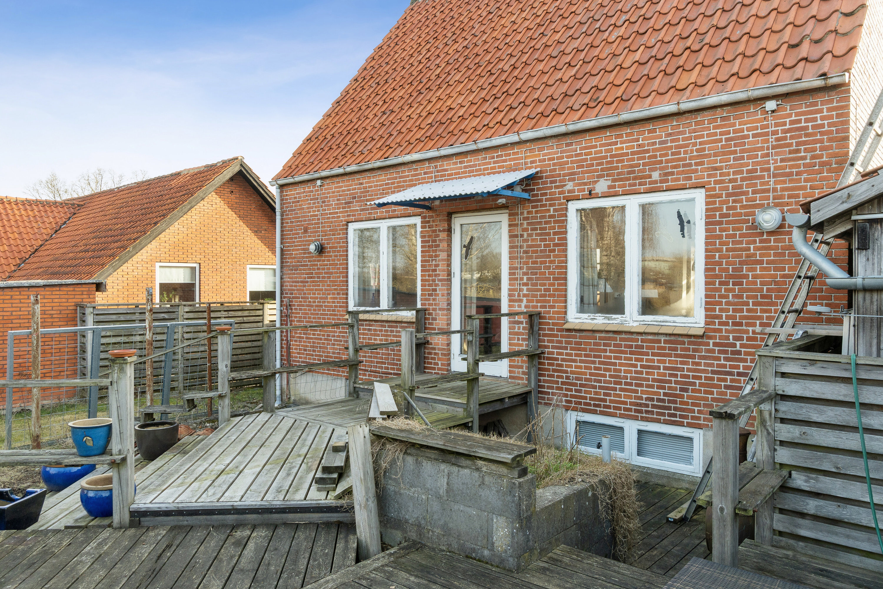 Fremhævet udendørs billede i fuldskærmstilstand. Billede af Gyvelvej 17, 4200 Slagelse