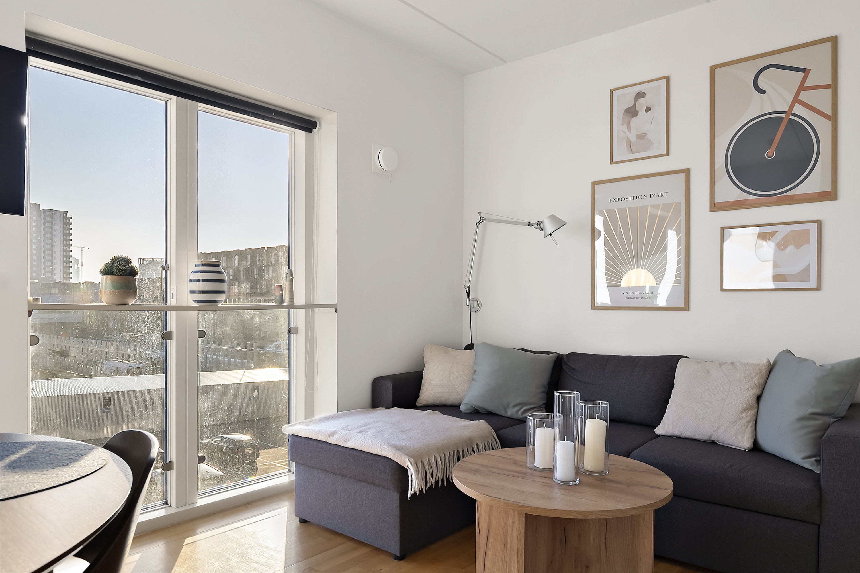 Fremhævet stue billede i fuldskærmstilstand. Billede af Daugbjergvej 22, 2. 7., 8000 Aarhus C