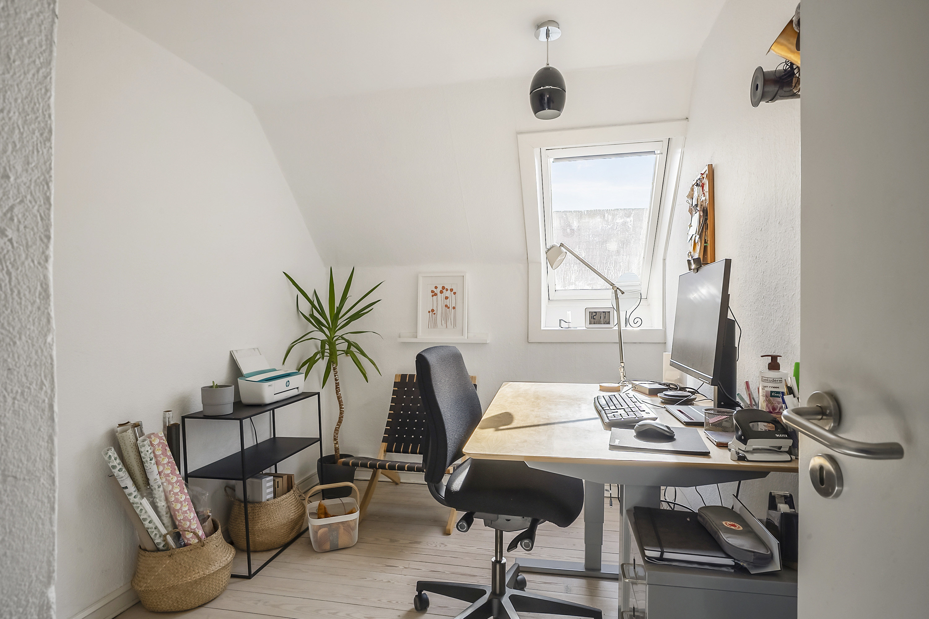 Fremhævet kontor billede i fuldskærmstilstand. Billede af Ryes Møllevej 50, 6100 Haderslev