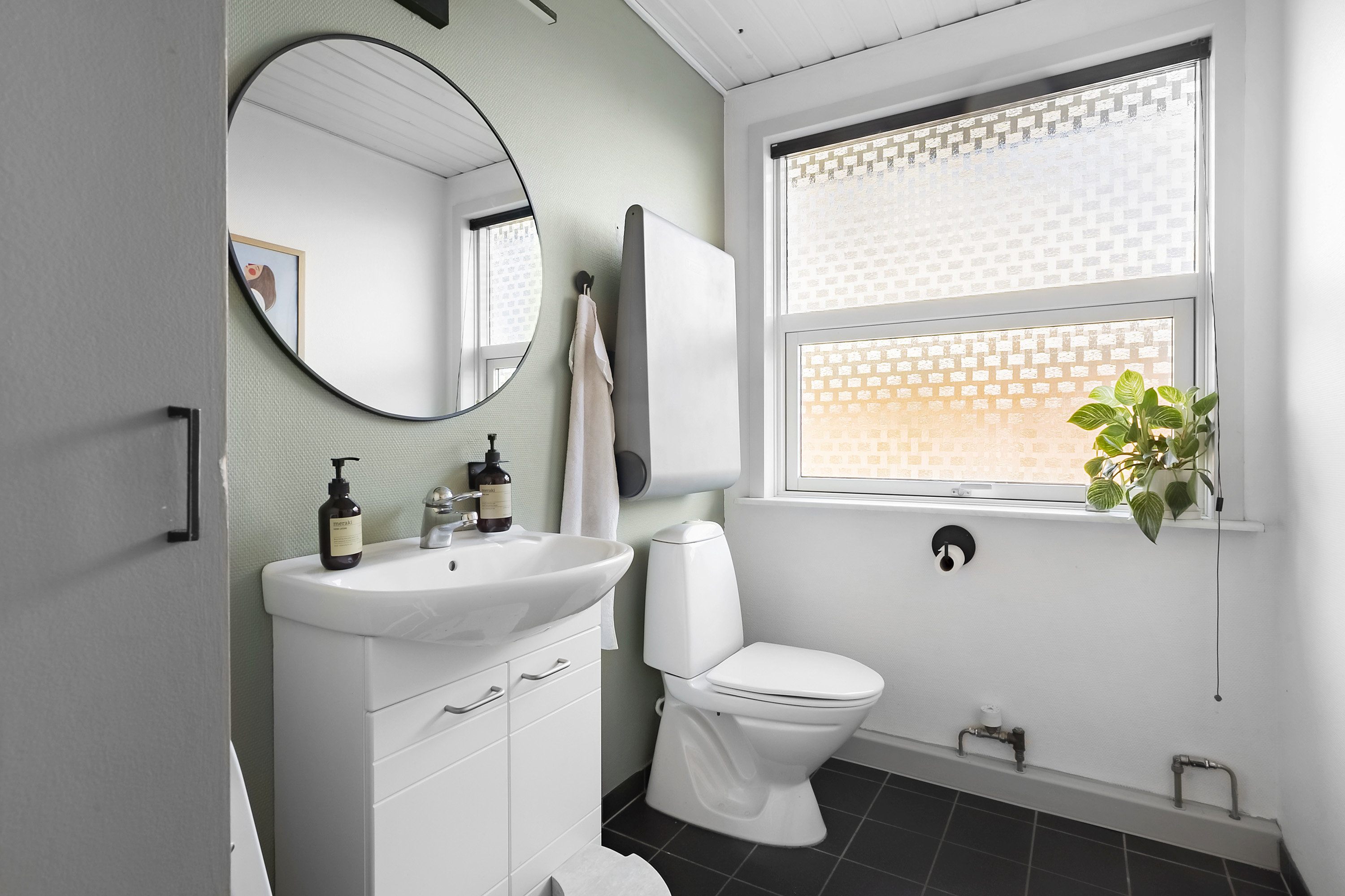 Fremhævet badeværelse billede i fuldskærmstilstand. Billede af Frejsager 9, 6500 Vojens